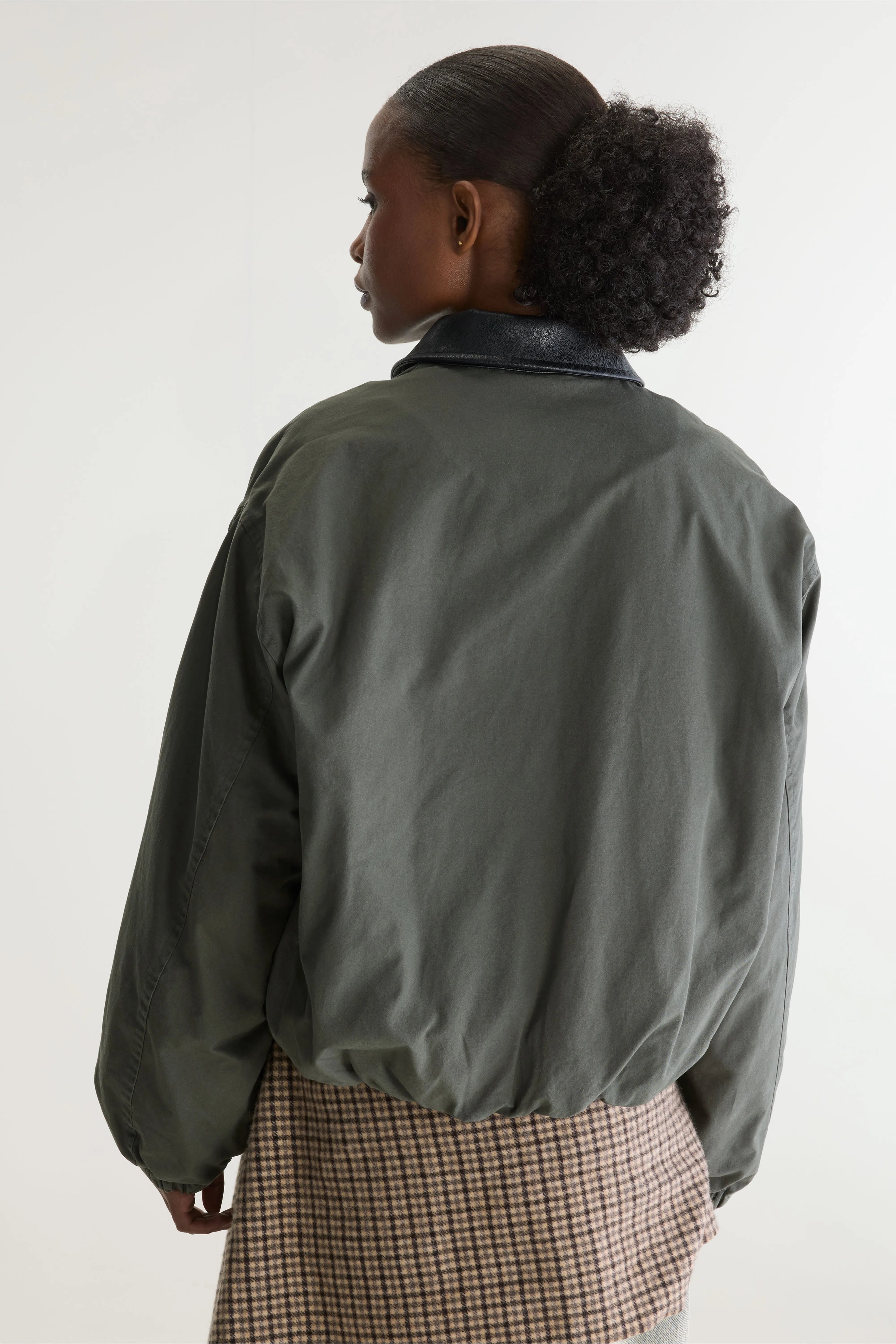 Justine bomber jacket (262 / W / JET SET)
