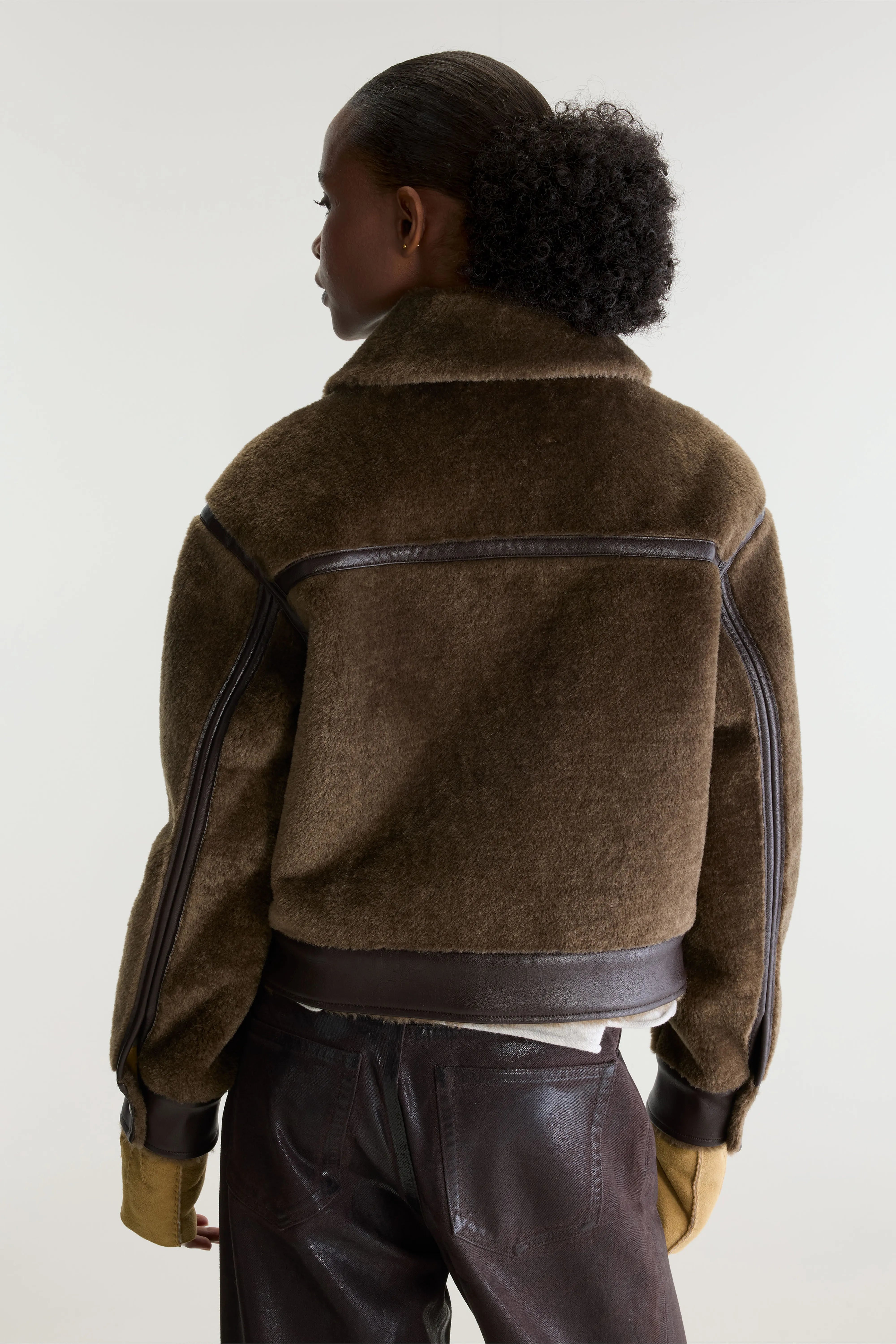 Eagle shearling jas (262 / W / DARK ROAST)