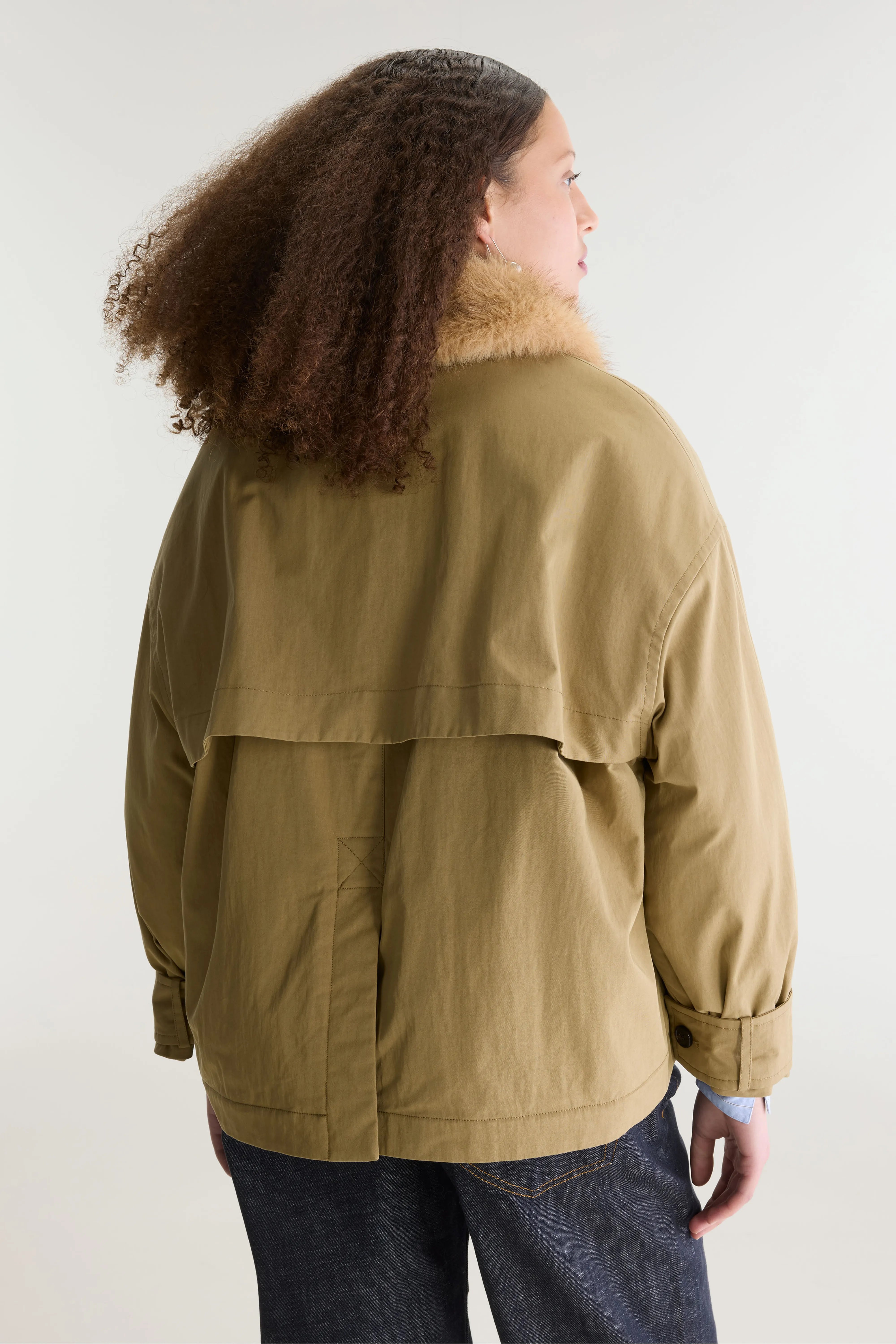 Hilma trench-stijl jas (262 / W / SOIL)