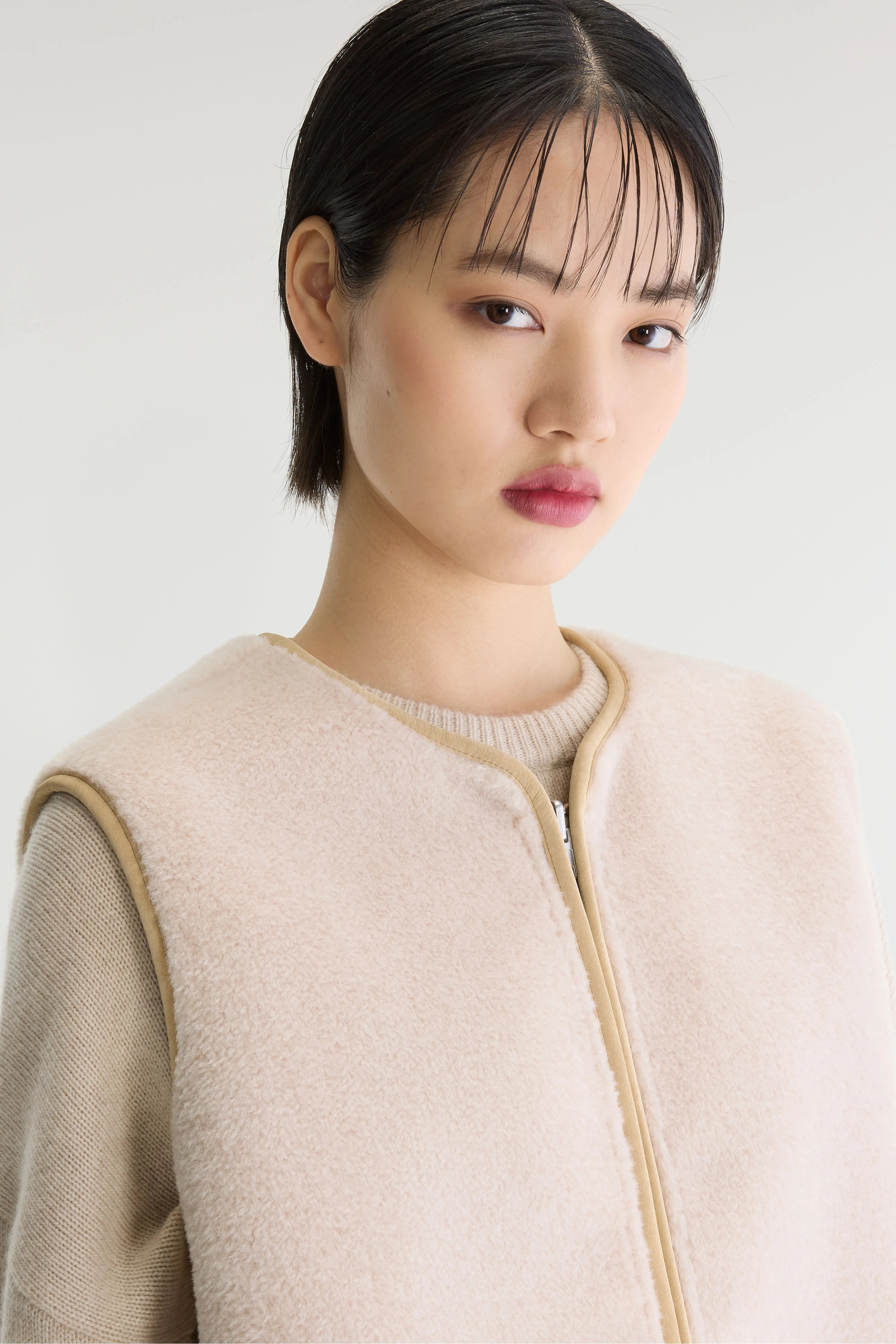 Elinor mouwloos jasje (262 / W / NATURAL)