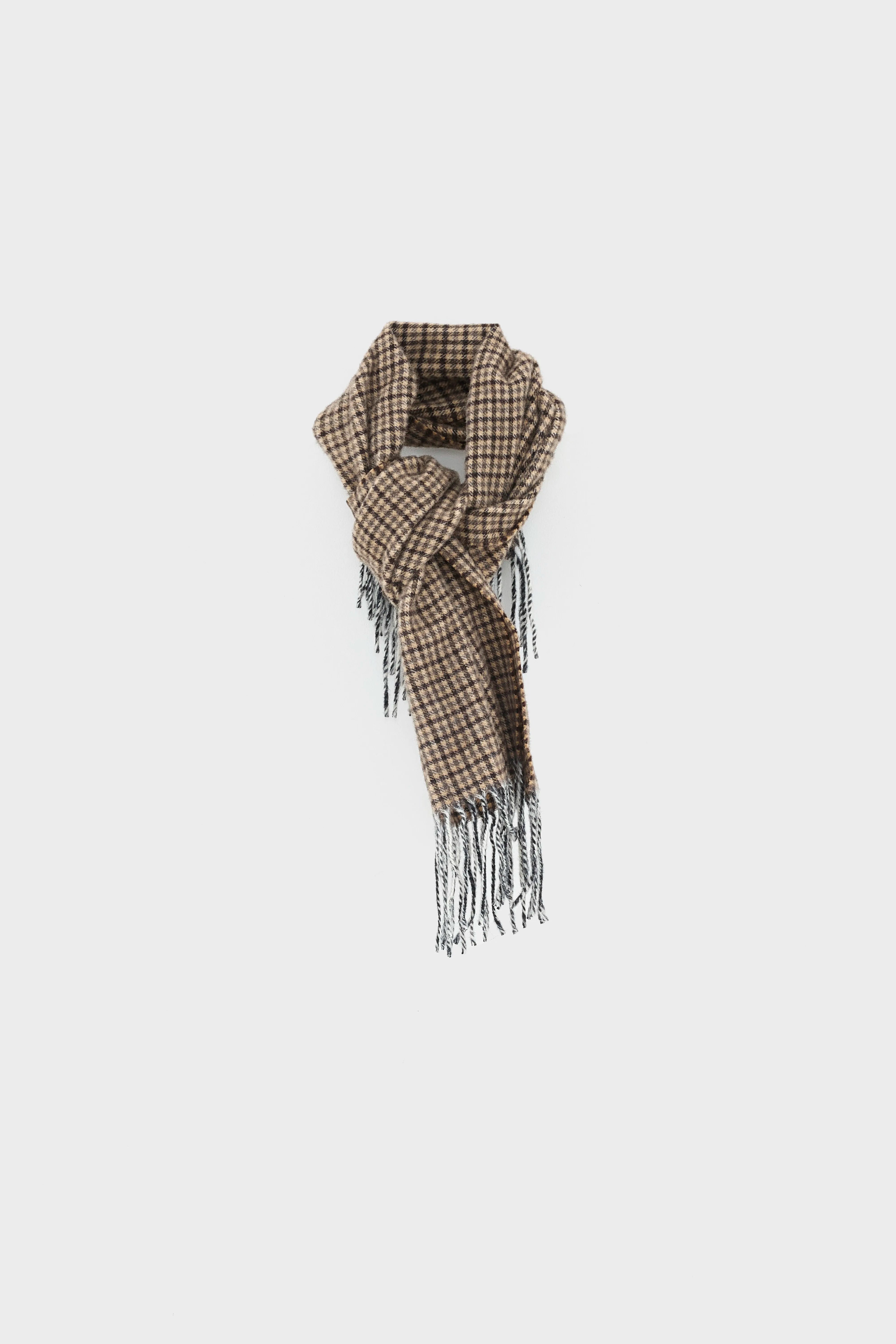Milan wool scarf (262 / W / DISPLAY A)
