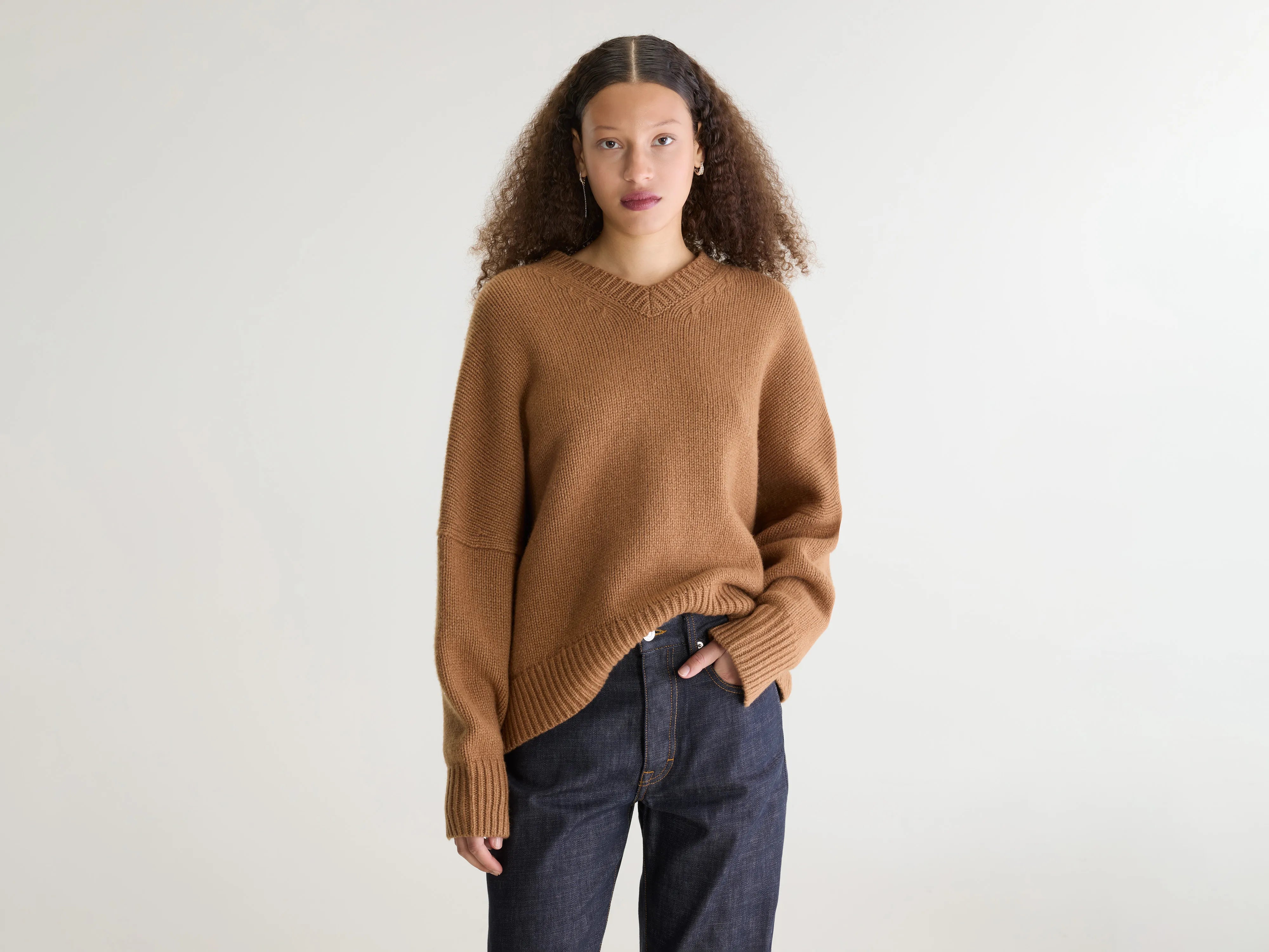 Amevy v-neck sweater (262 / W / MONK)