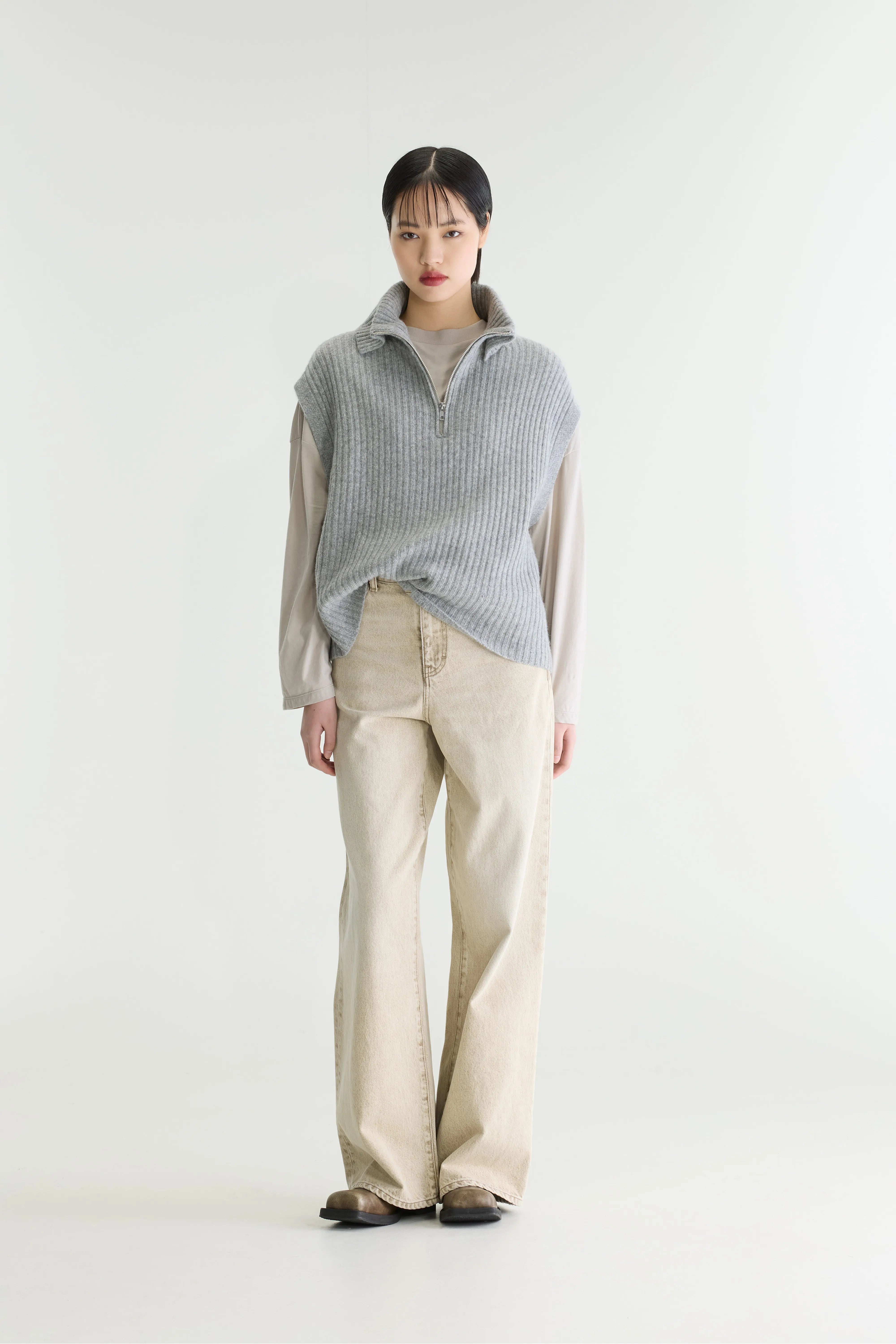 Amer mouwloze trui (262 / W / H. GREY)