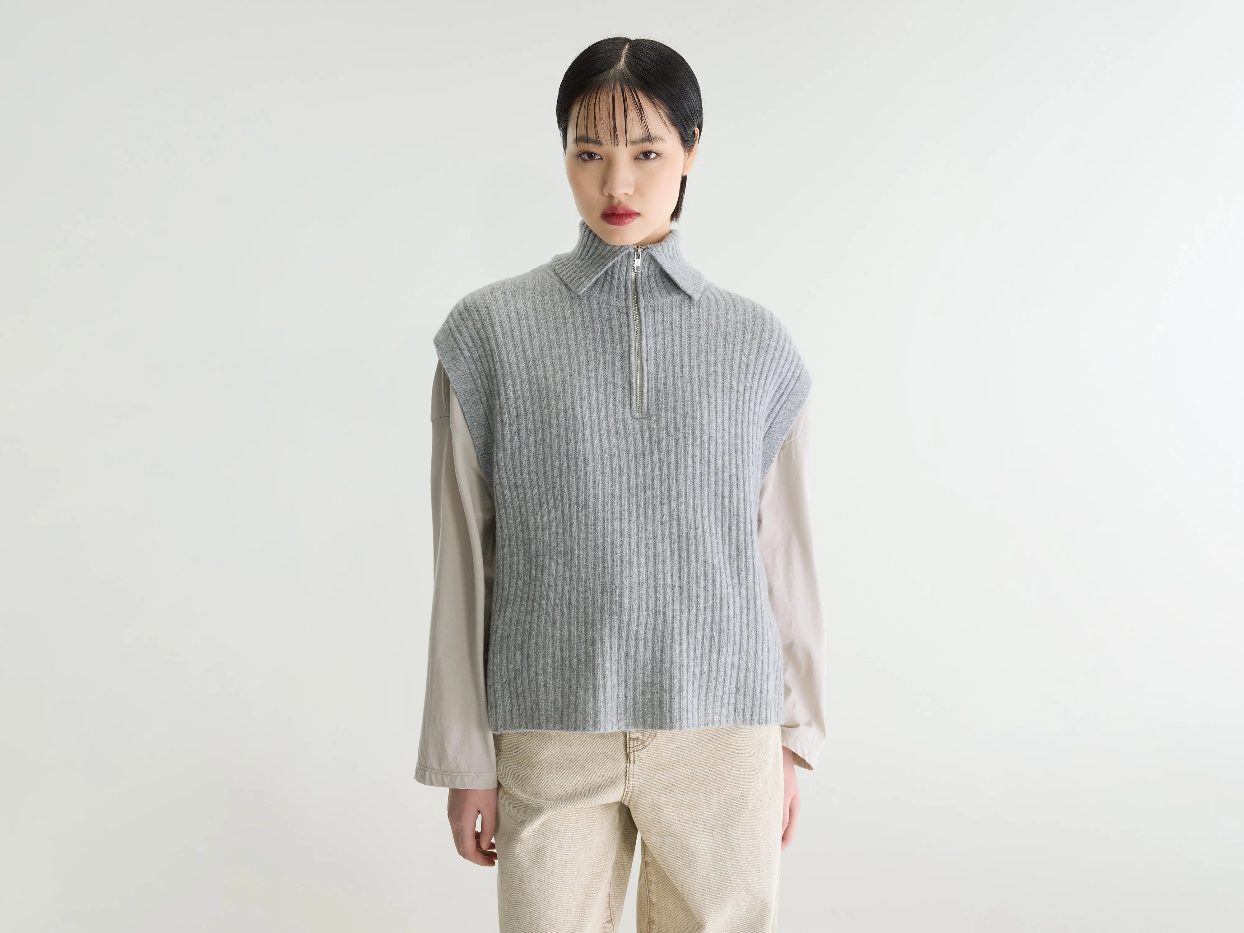 Amer mouwloze trui (262 / W / H. GREY)