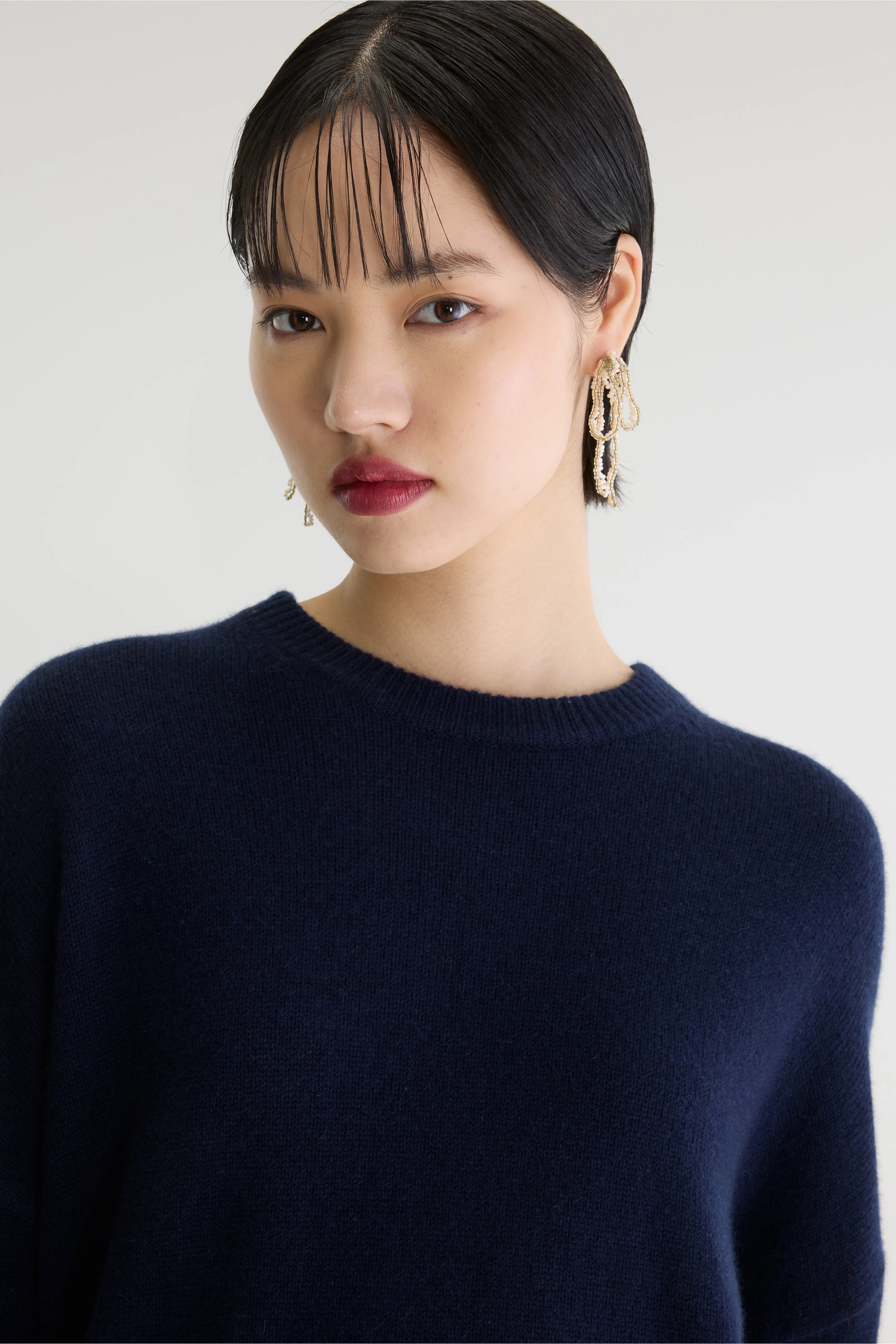 Syn crewneck cashmere sweater (262 / W / NAVY)