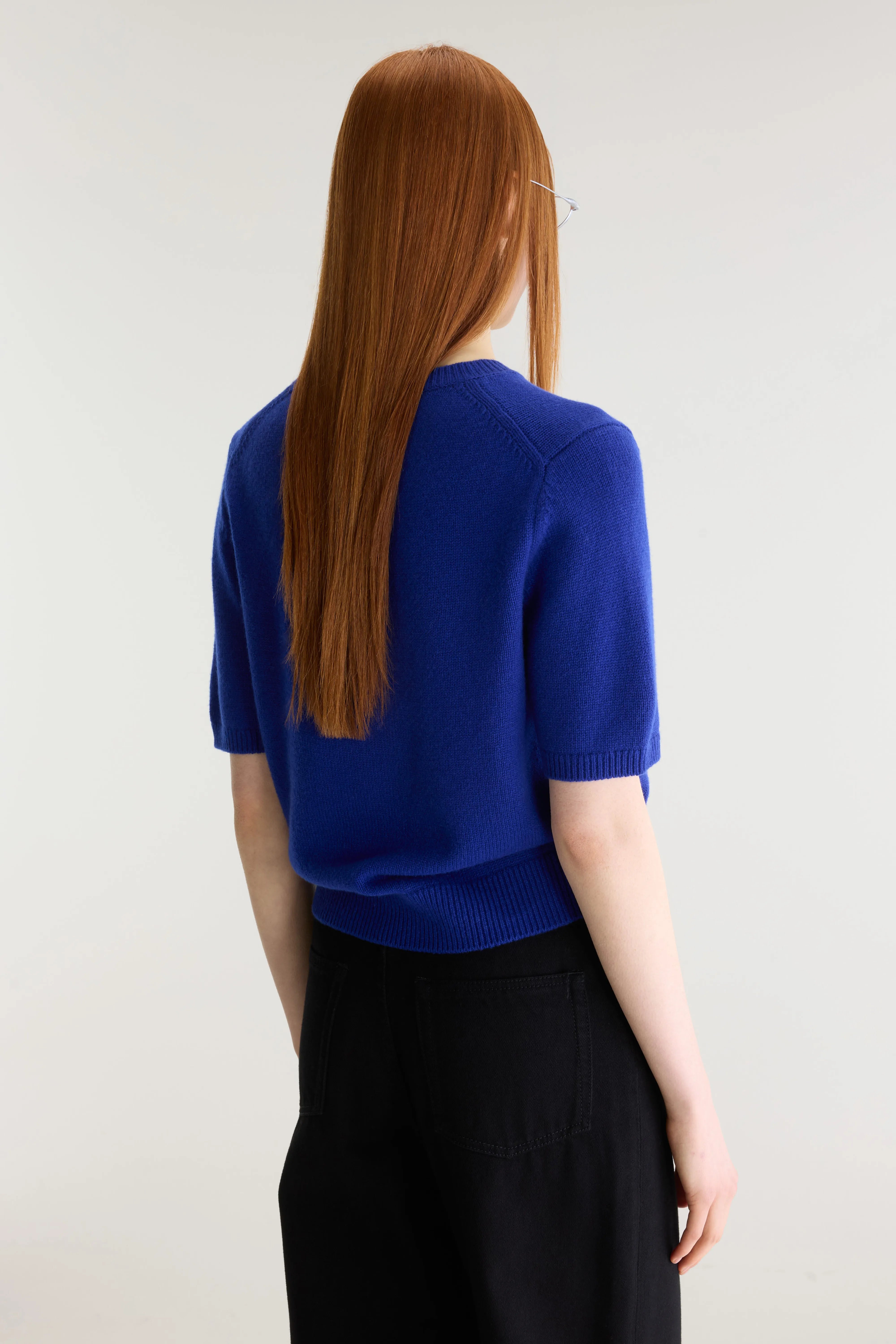 Pull à manches courtes en cachemire Synad (262 / W / BLUEWORKER)