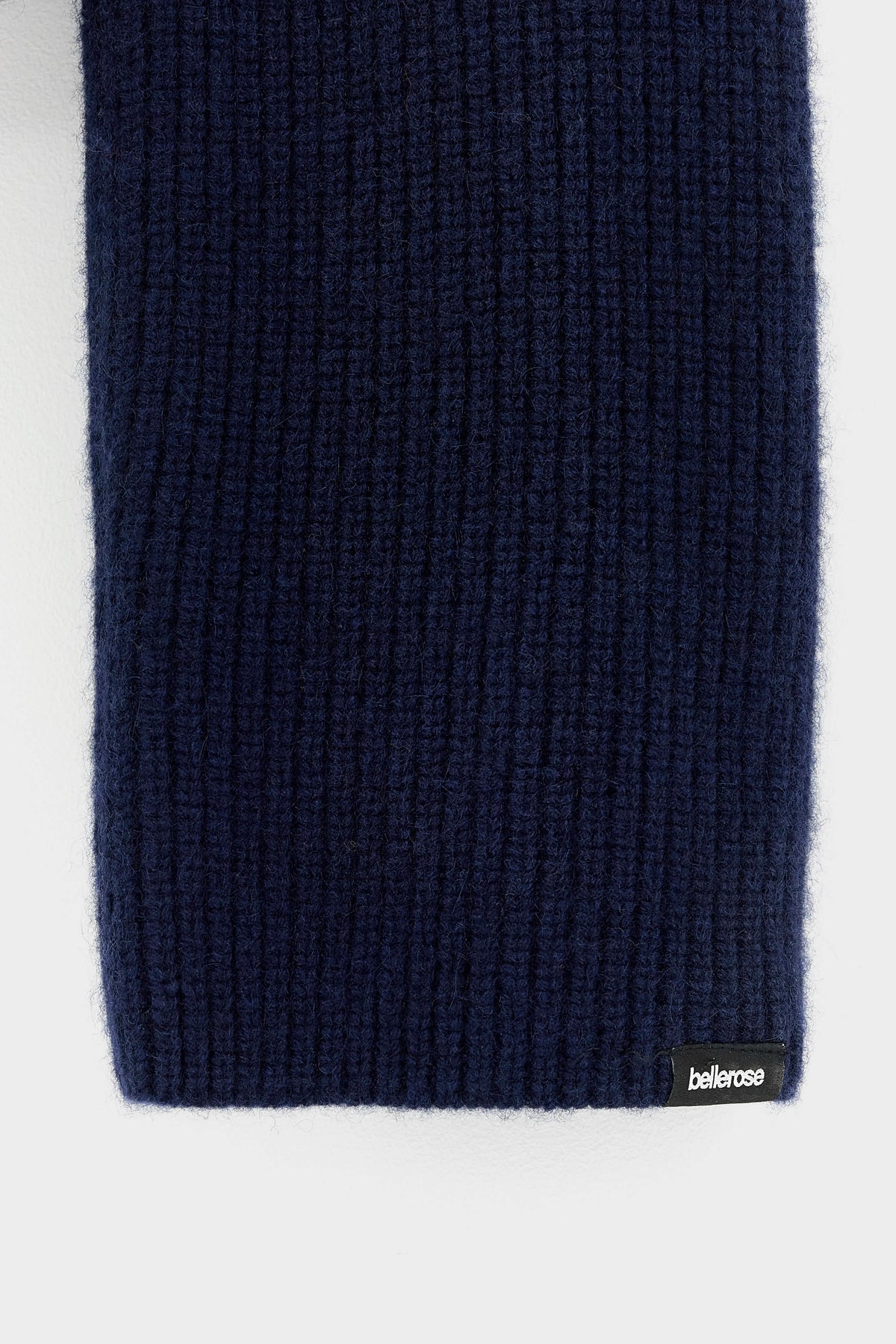 Synin funnel neck cashmere sweater (262 / W / NAVY)