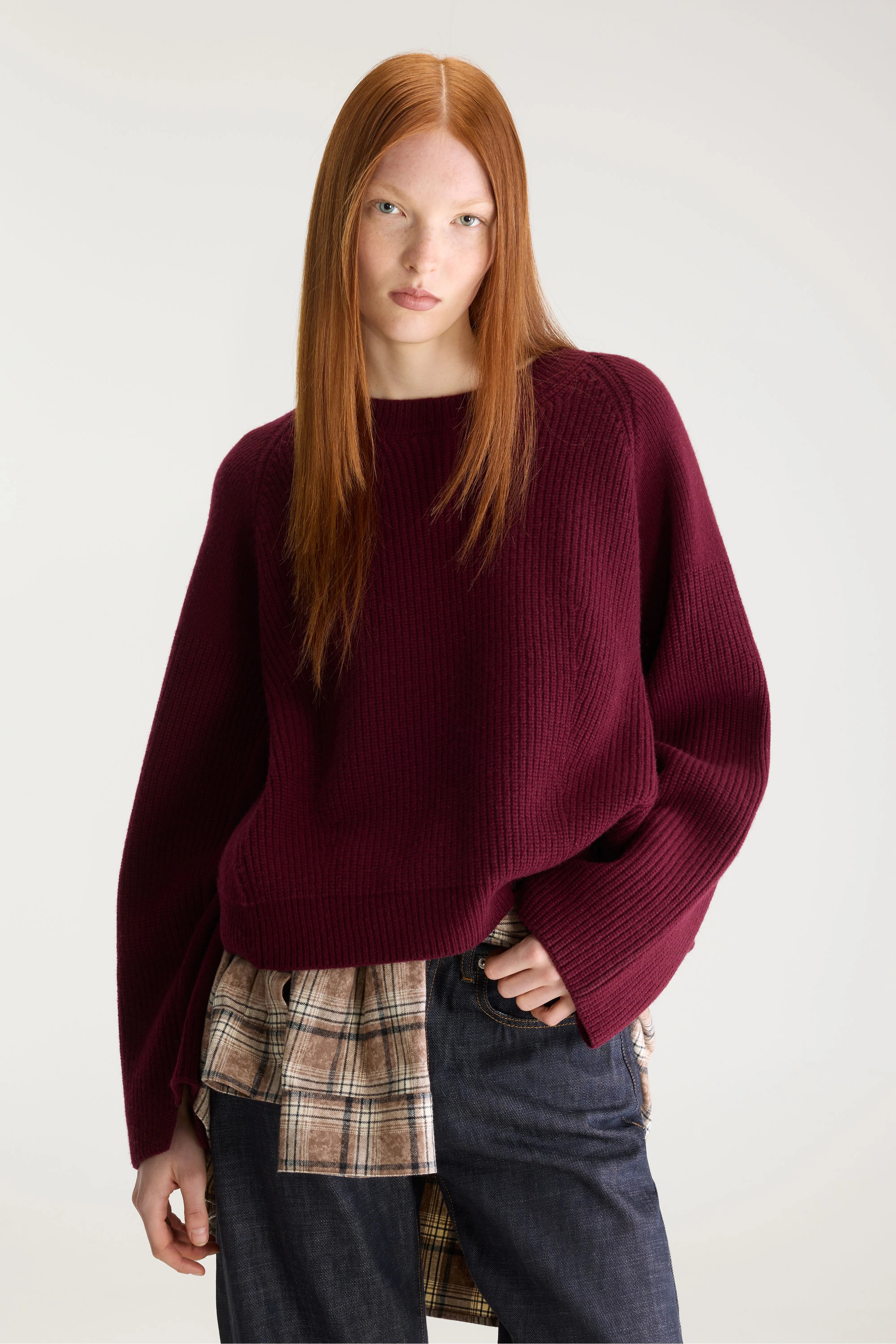 Pull court col rond Dorou (262 / W / WINE)