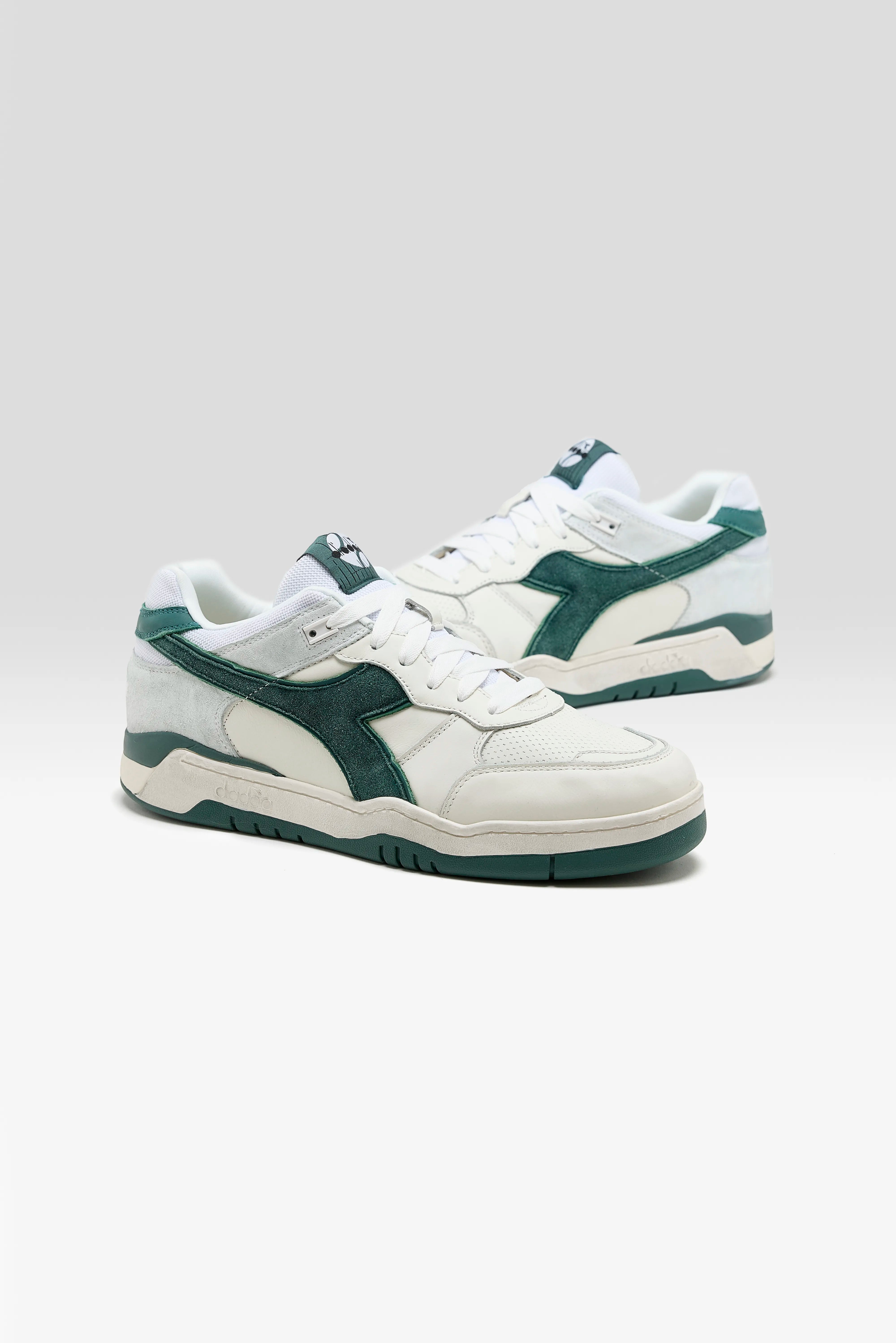 B.560 Used for Men (251 / M / GREEN)