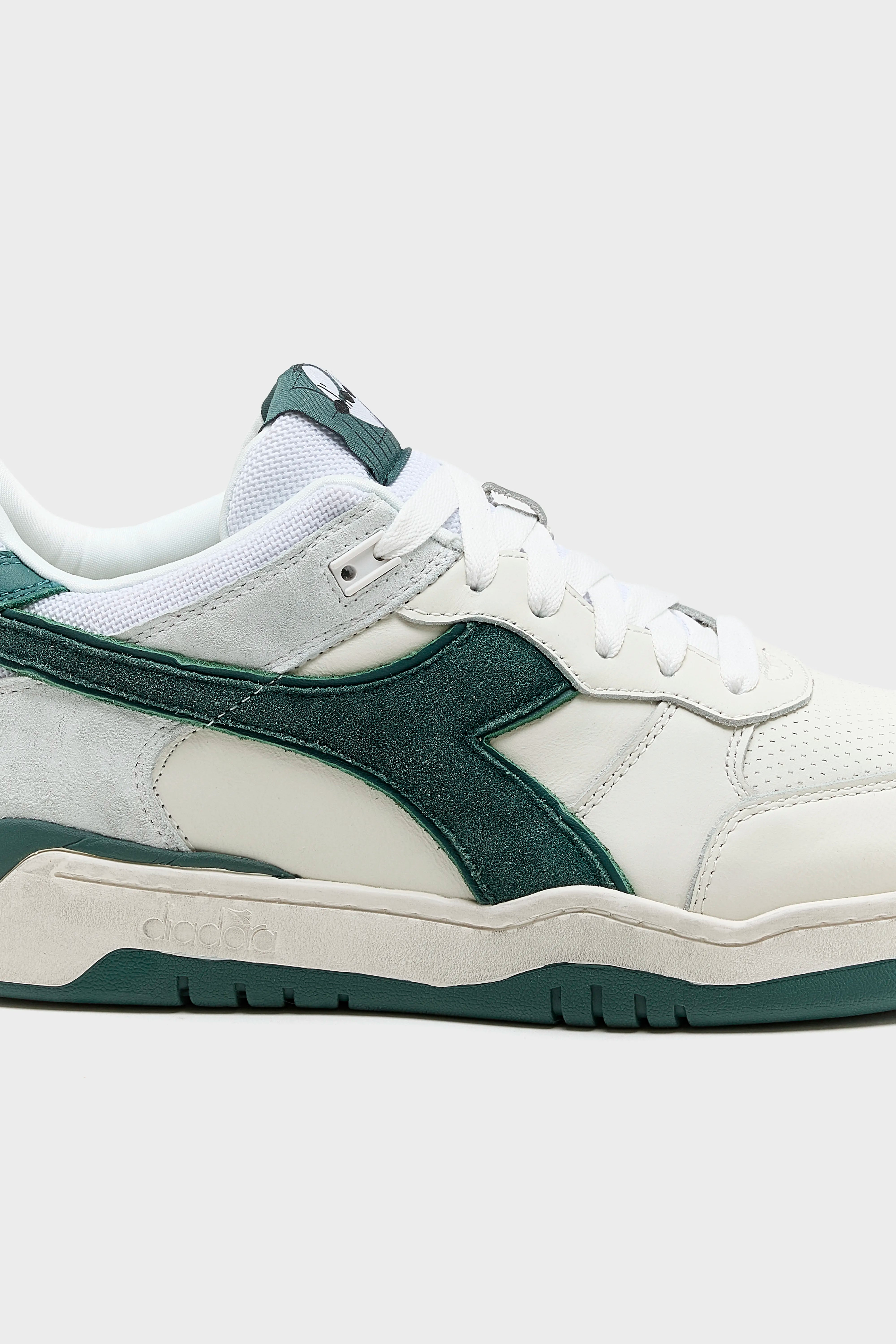 B.560 Used for Men (251 / M / GREEN)