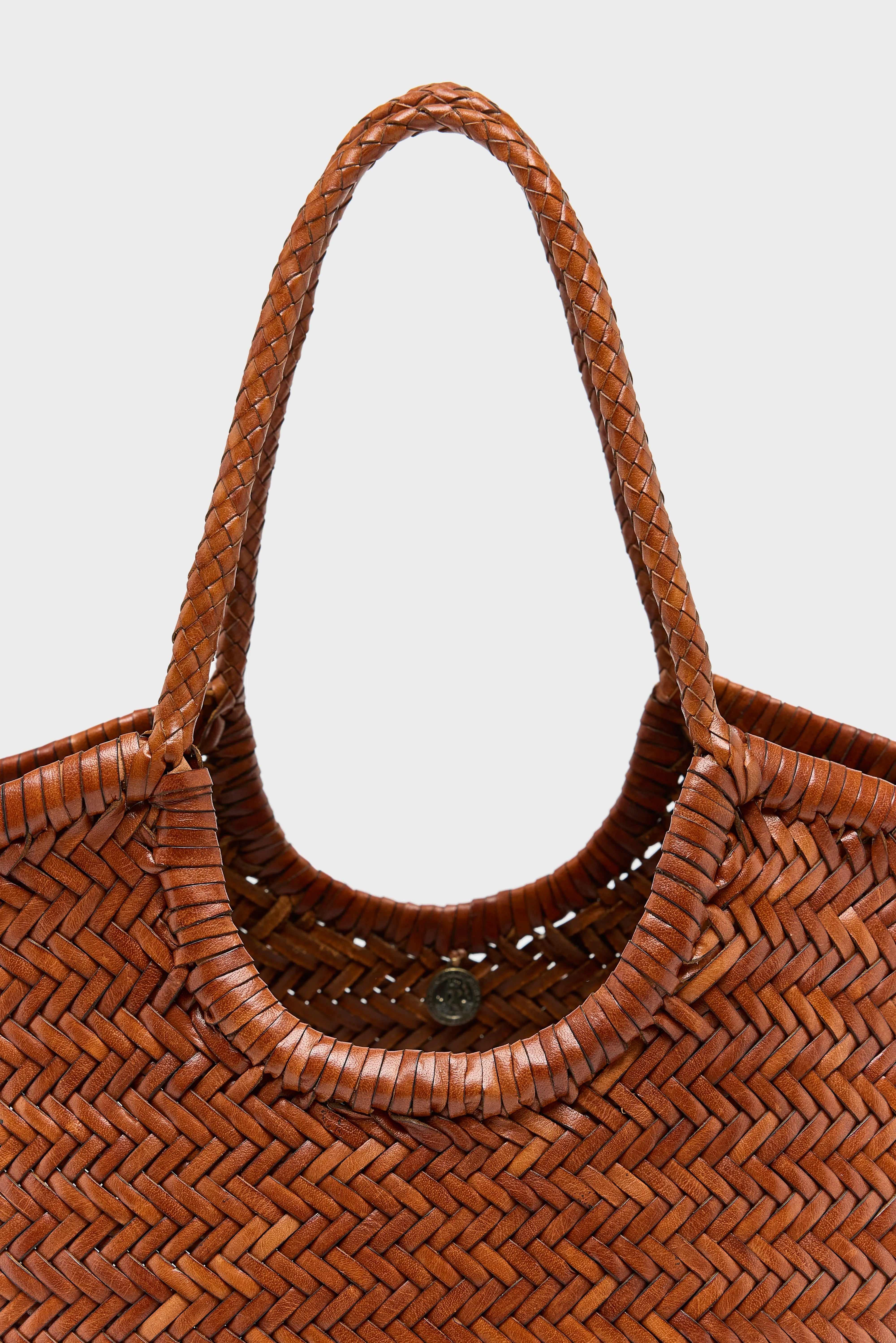 Nantucket Big Woven Leather Bag (261 / W / DARK BROWN)