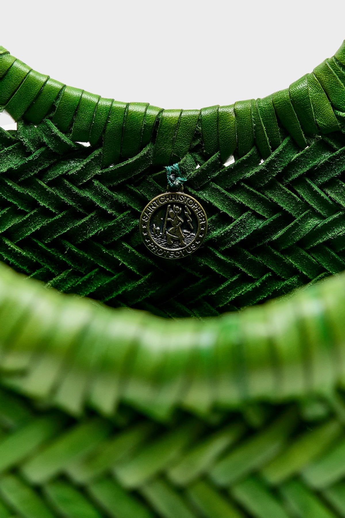 Nantucket Big Woven Leather Bag (262 / W / GREEN)