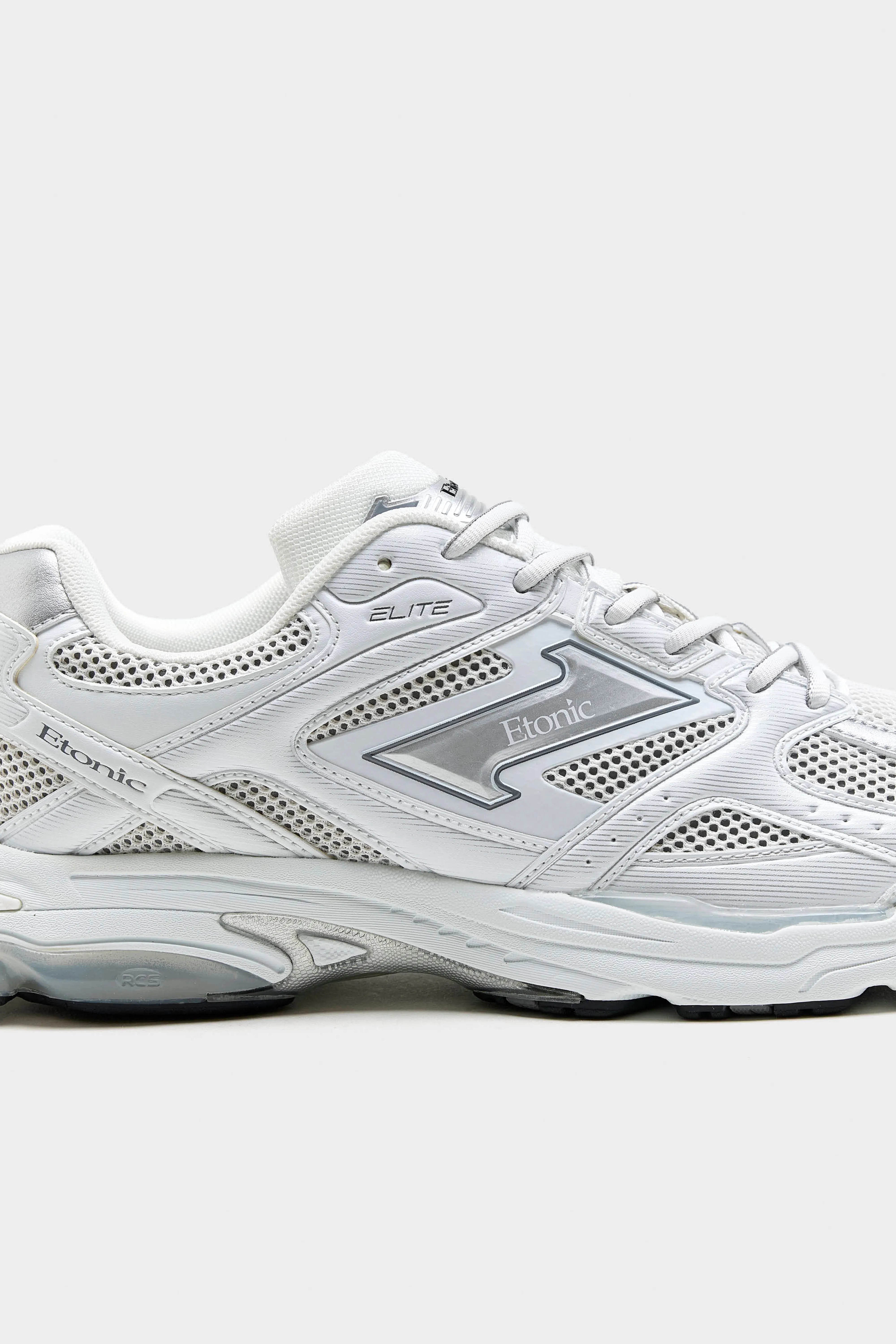 Elite voor Heren (261 / M / WHITE)