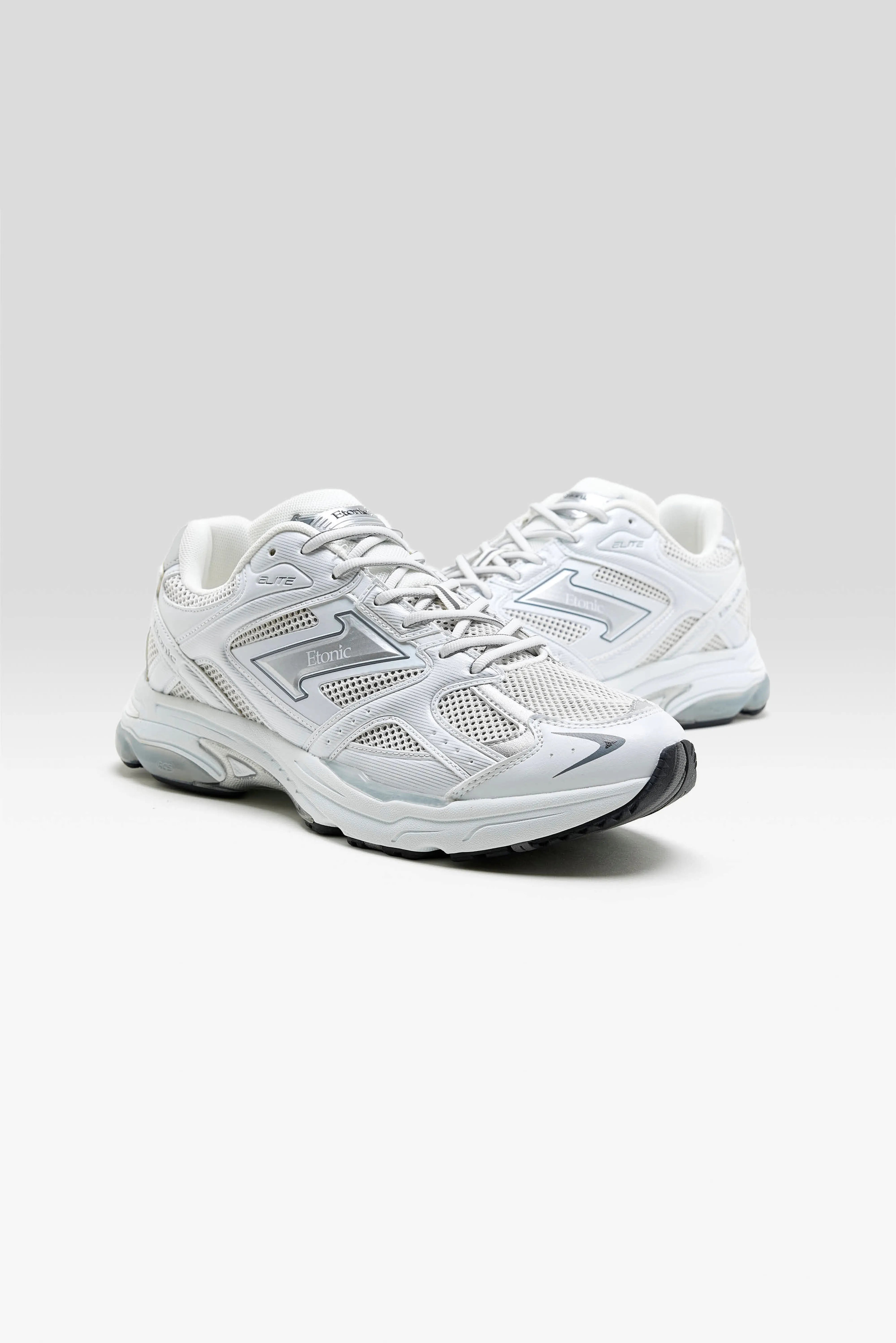 Elite voor Heren (261 / M / WHITE)