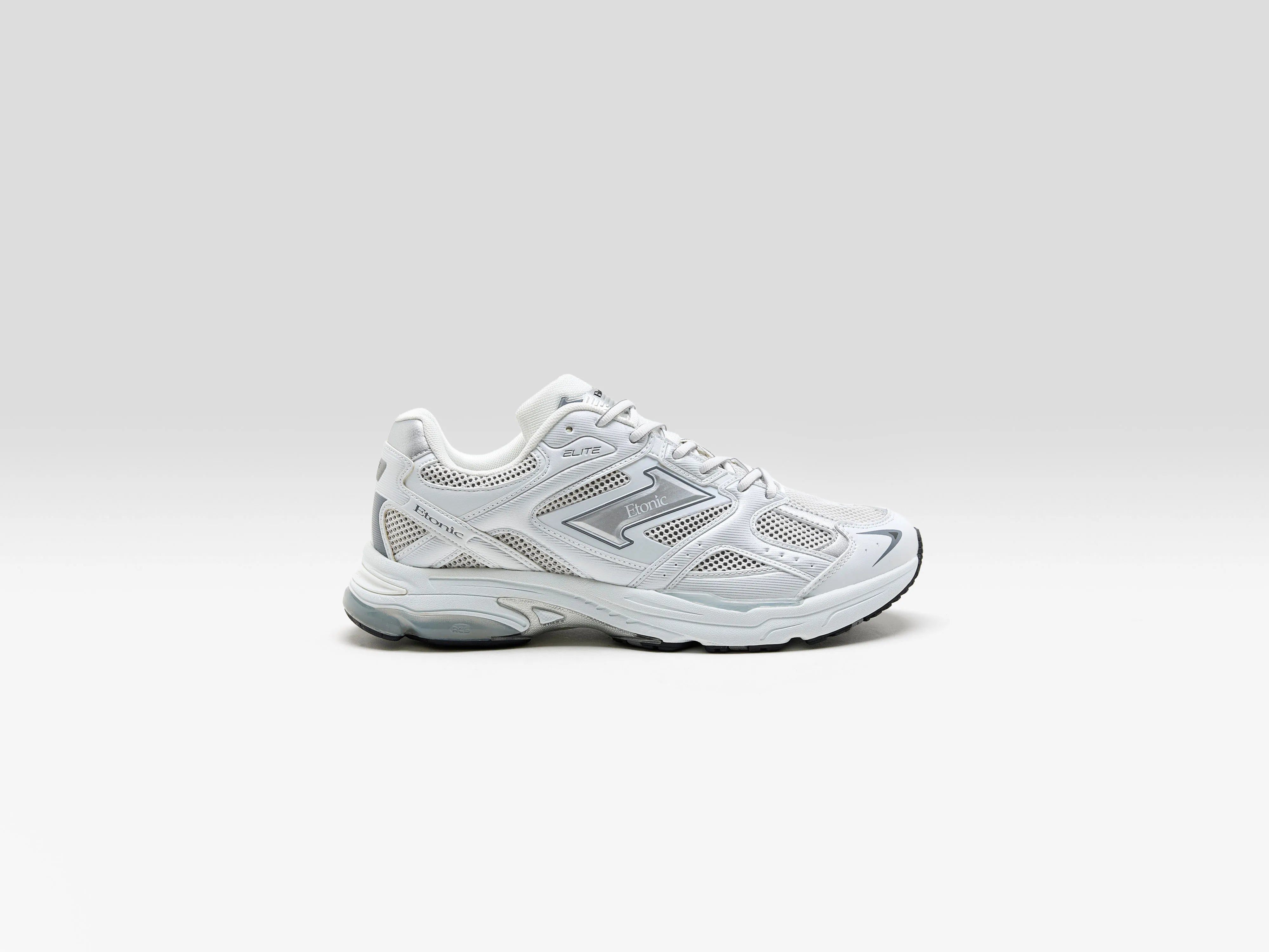 Elite voor Heren (261 / M / WHITE)