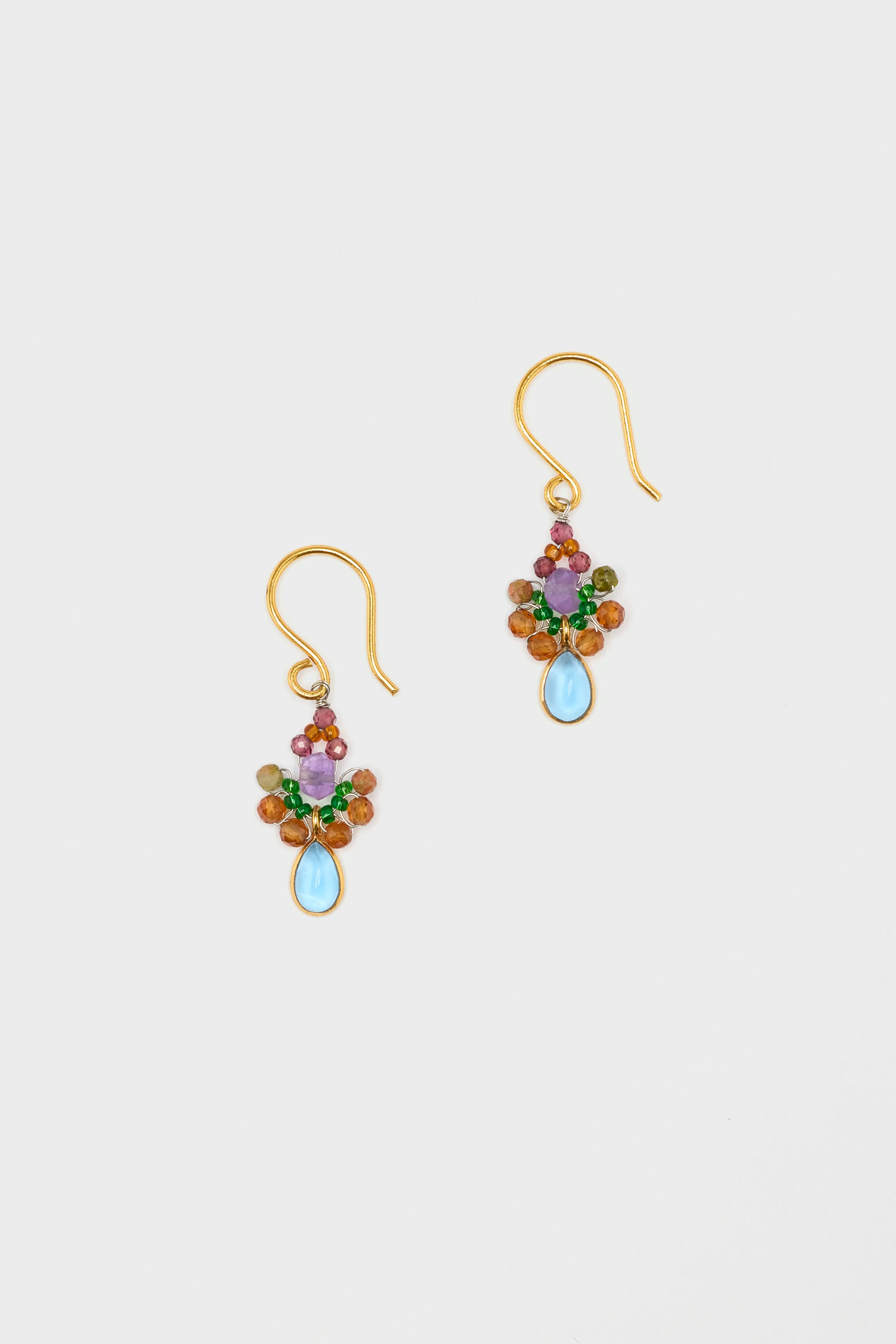 N° A39 Earrings  (252 / W / MULTICOLOR)