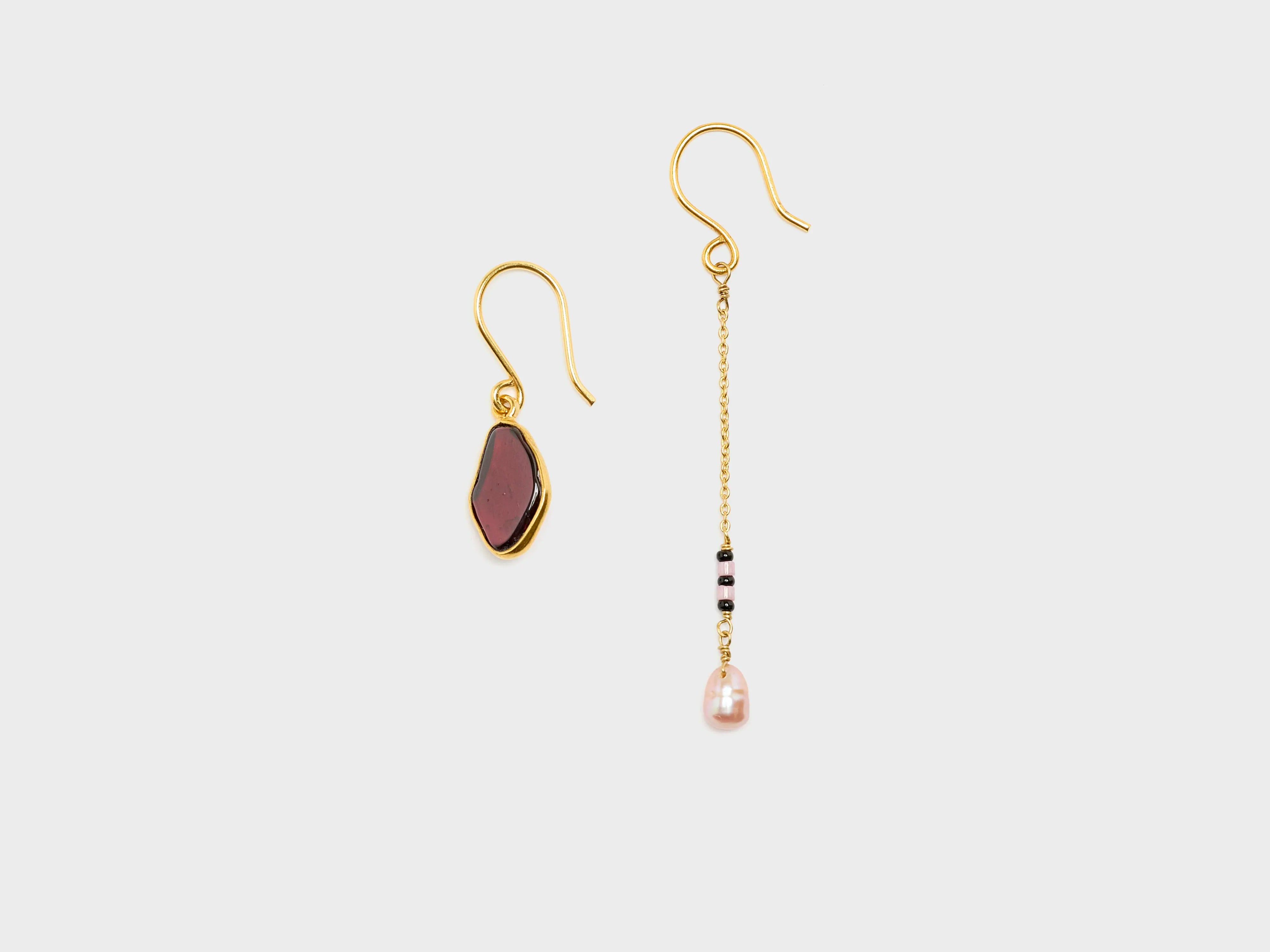 N° 2 Asymmetric Earrings (261 / W / MULTICOLOR)