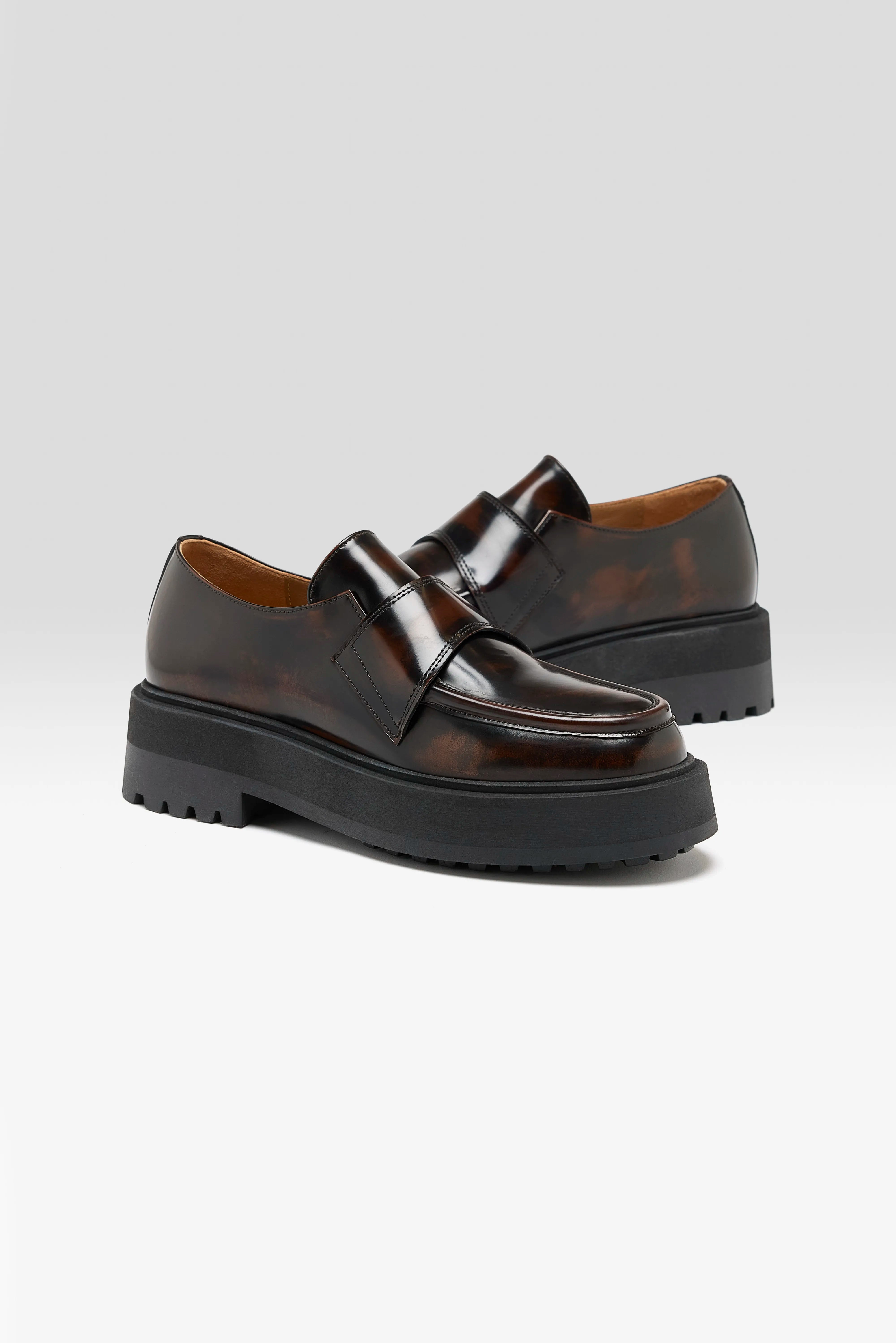Leo Loafers (252 / W / BROWN)