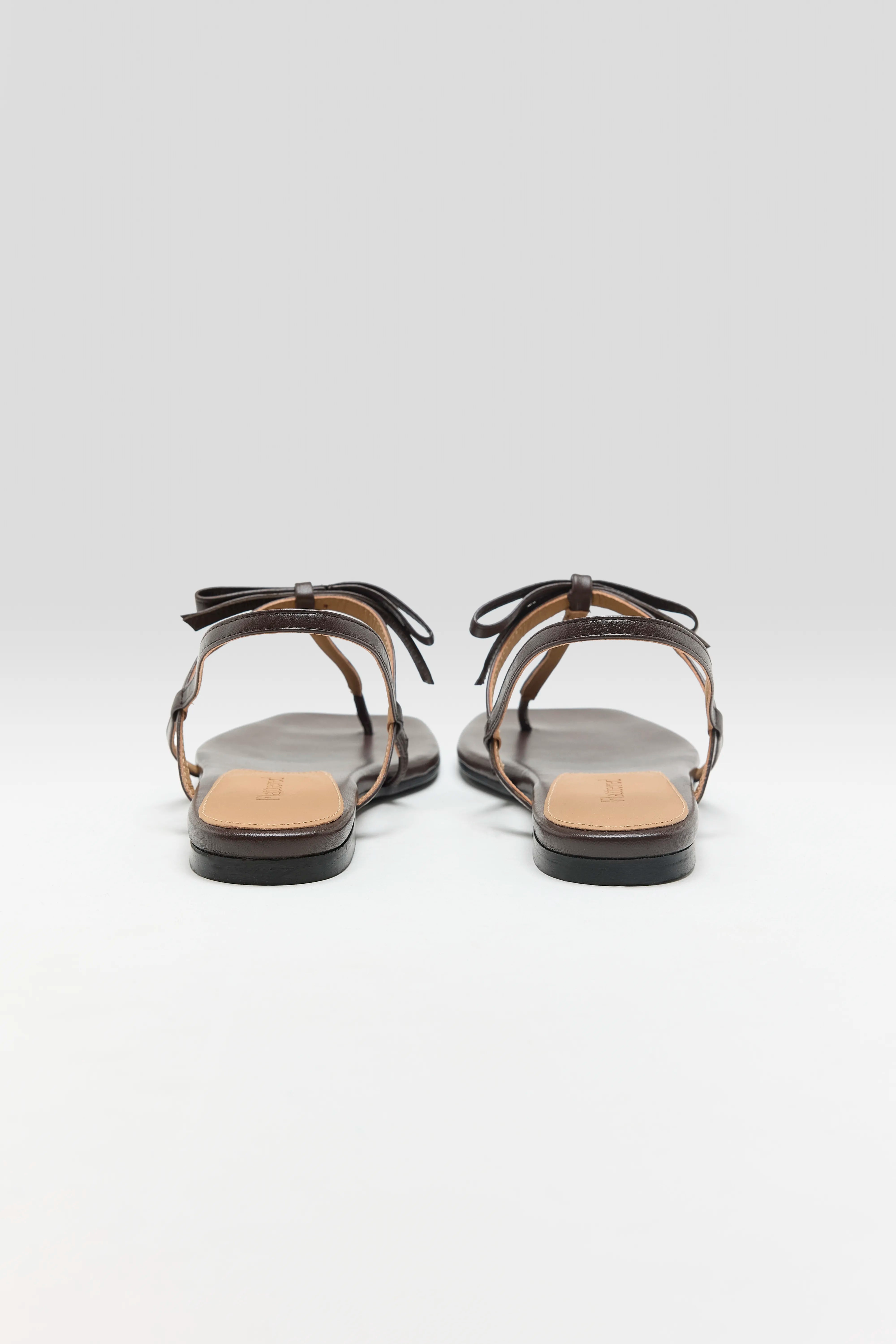 Sina Platte Sandalen (261 / W / CHOCOLATE)