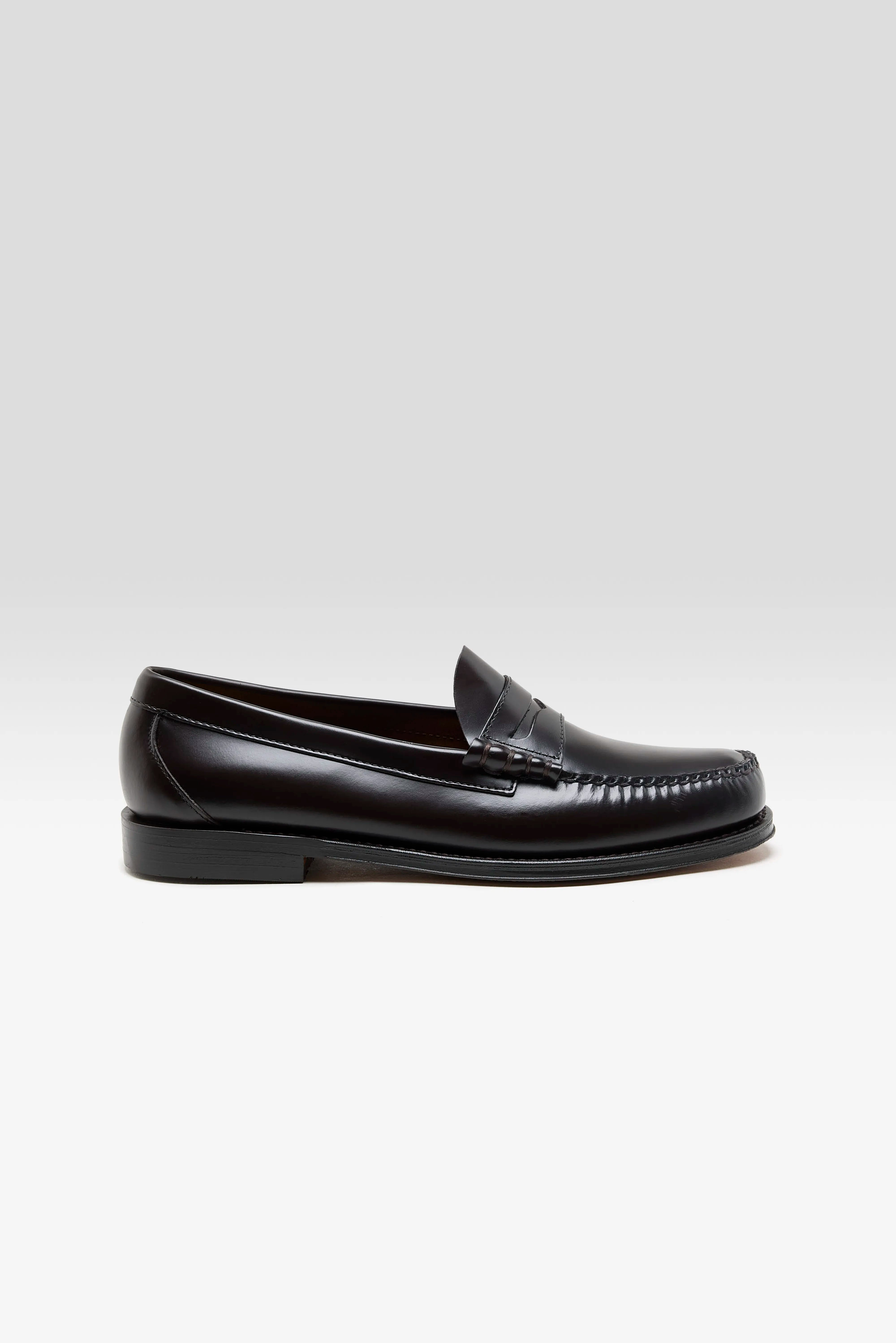 Weejuns Larson Penny Loafers for Men (261 / M / CHOCOLATE)