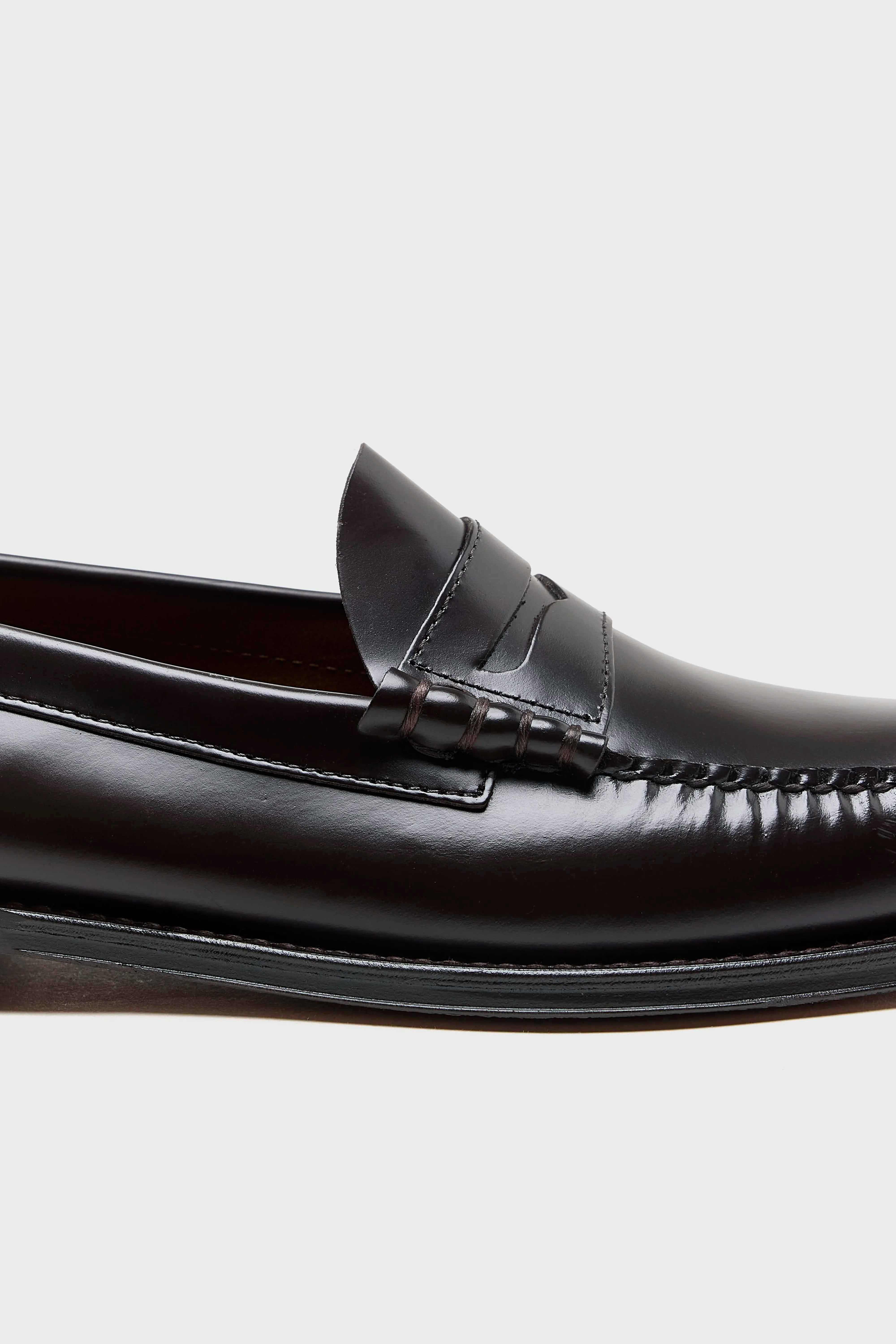 Weejuns Larson Penny Loafers for Men (261 / M / CHOCOLATE)
