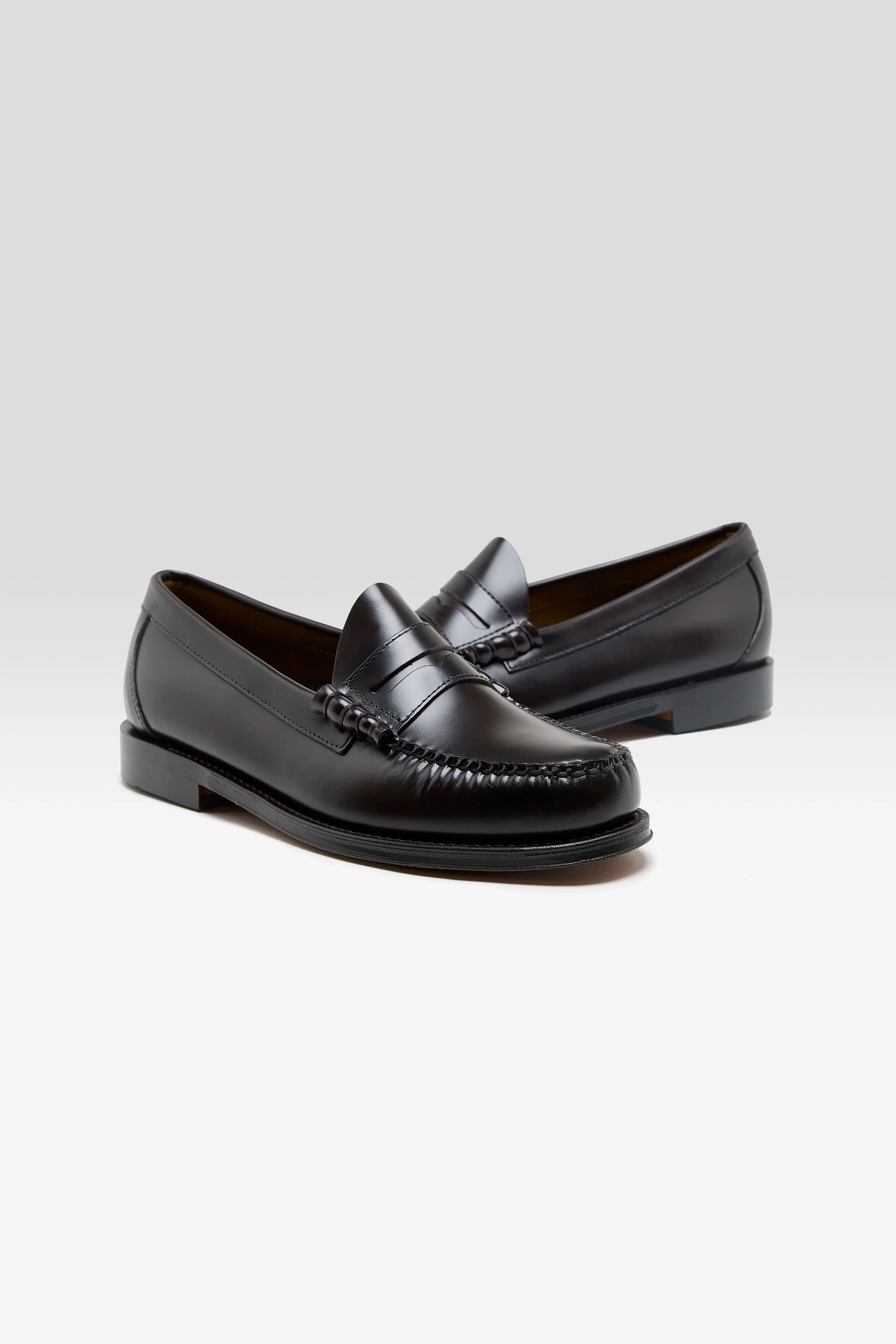 Weejuns Larson Penny Loafers for Men (261 / M / CHOCOLATE)