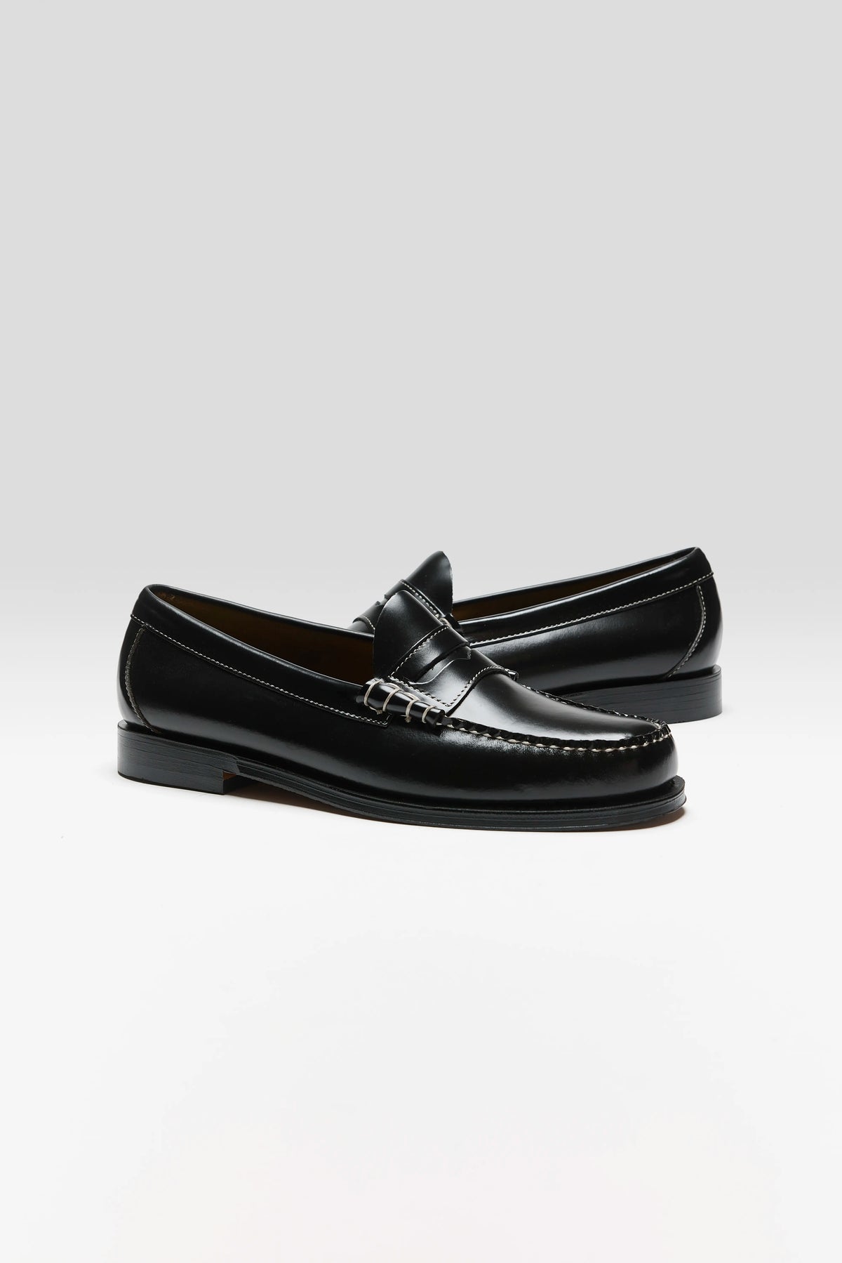 Mocassins Weejuns Larson Penny à Coutures Contrastantes pour Homme (262 / M / BLACK)
