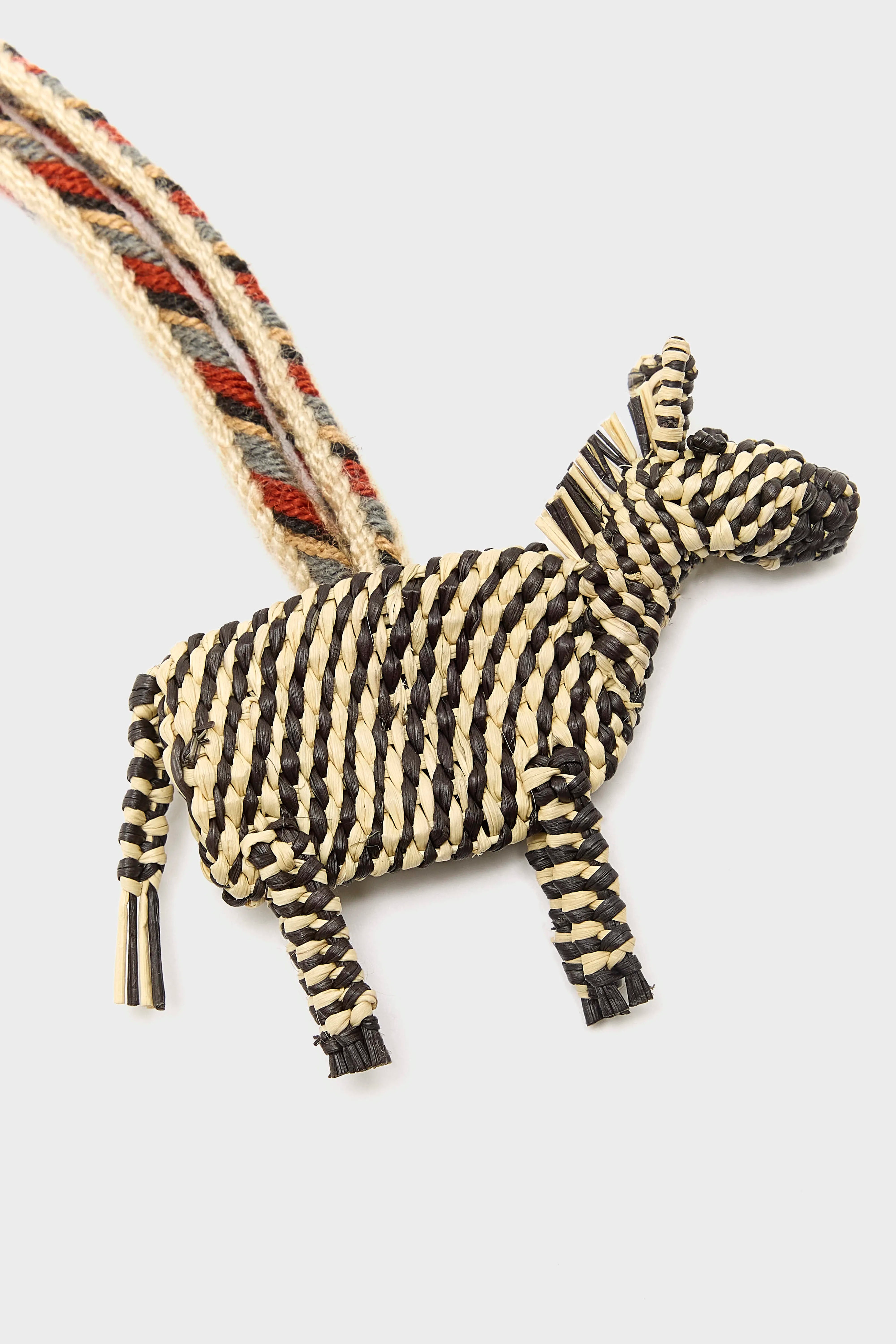 Iraca Zebra Charm (261 / W / BLACK)
