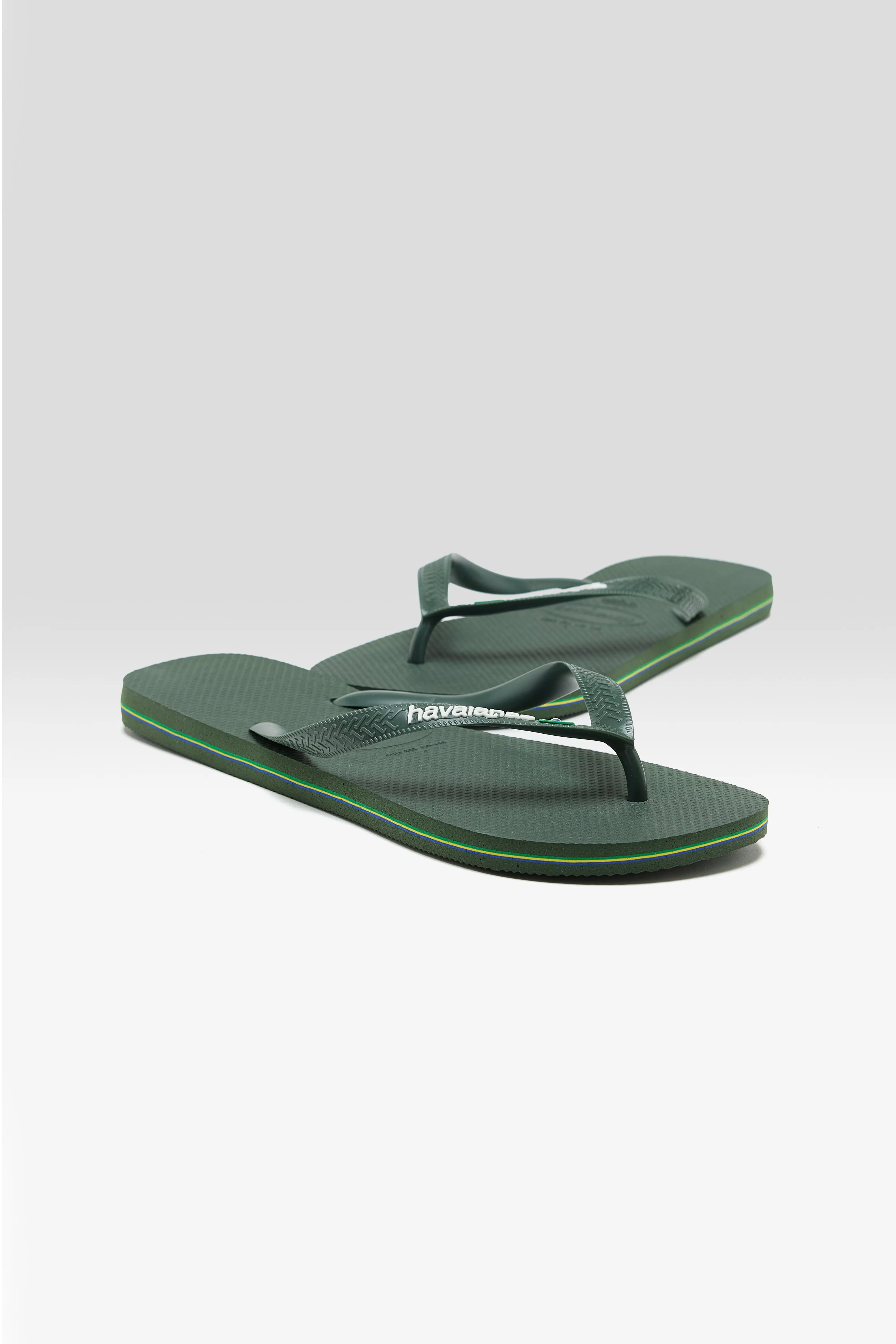 Brasil Logo Flip Flops for Men (251 / M / GREEN)