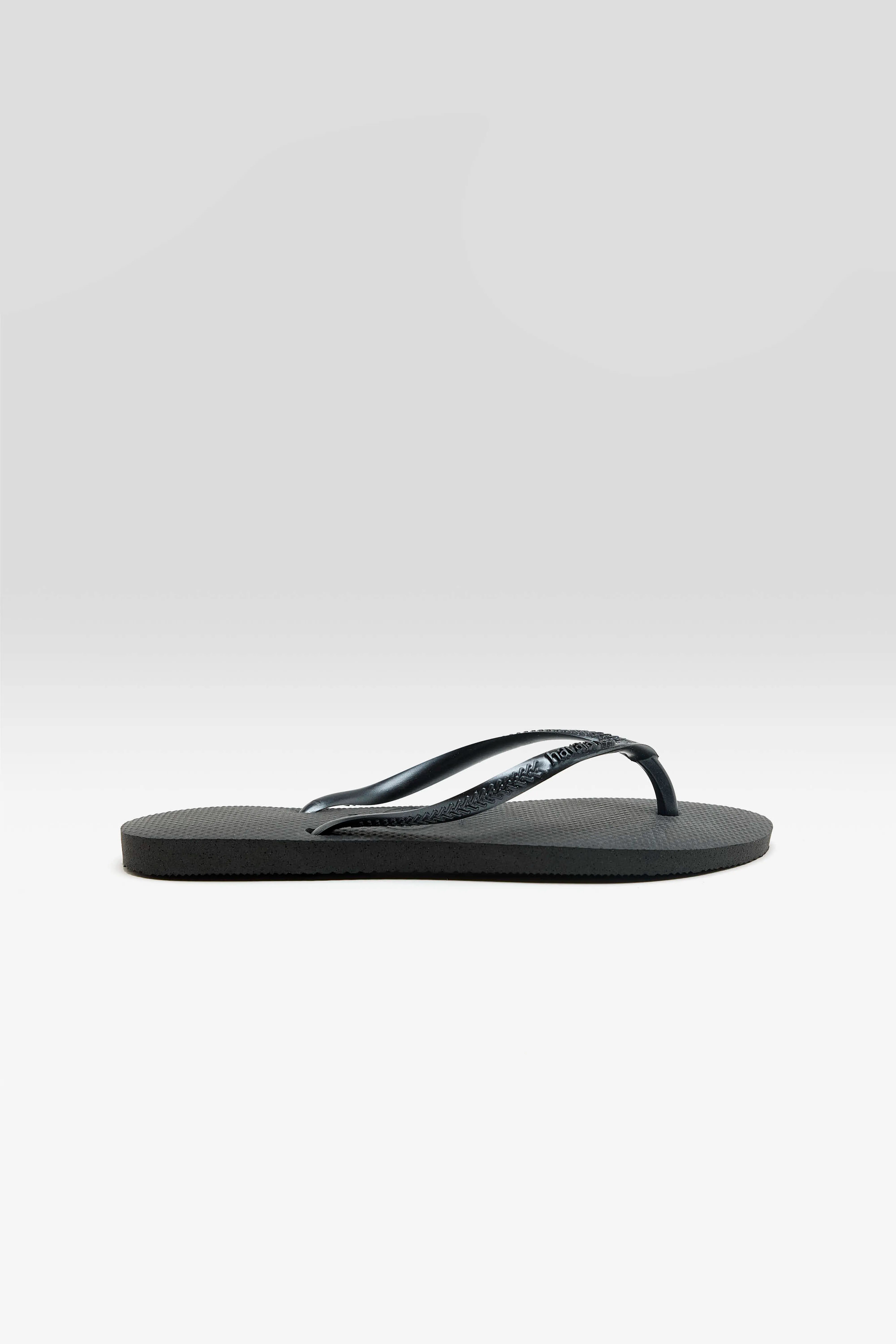 Slim fit Teenslippers (261 / W / BLACK)