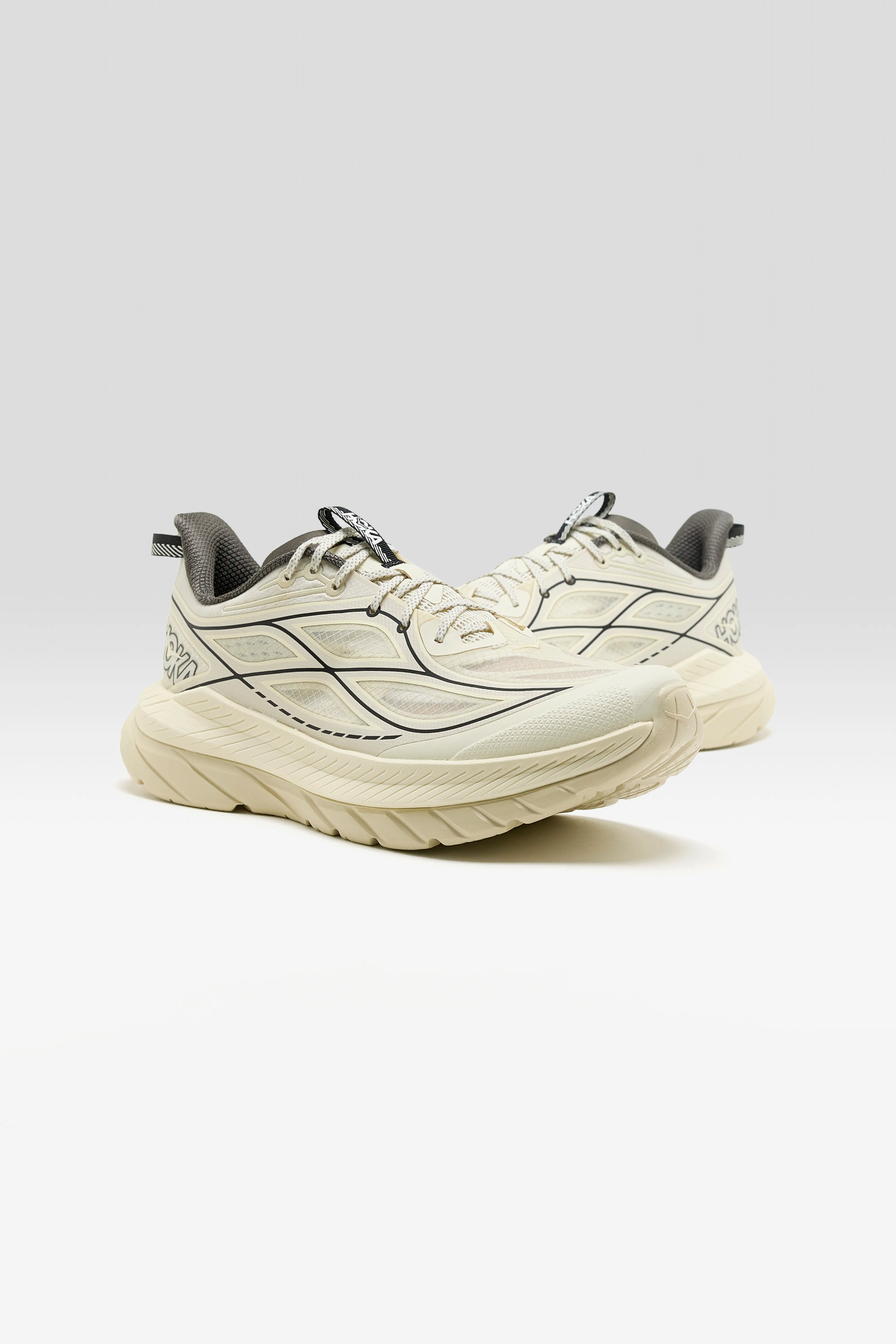 Mach Remastered for Men (261 / M / OFF WHITE)