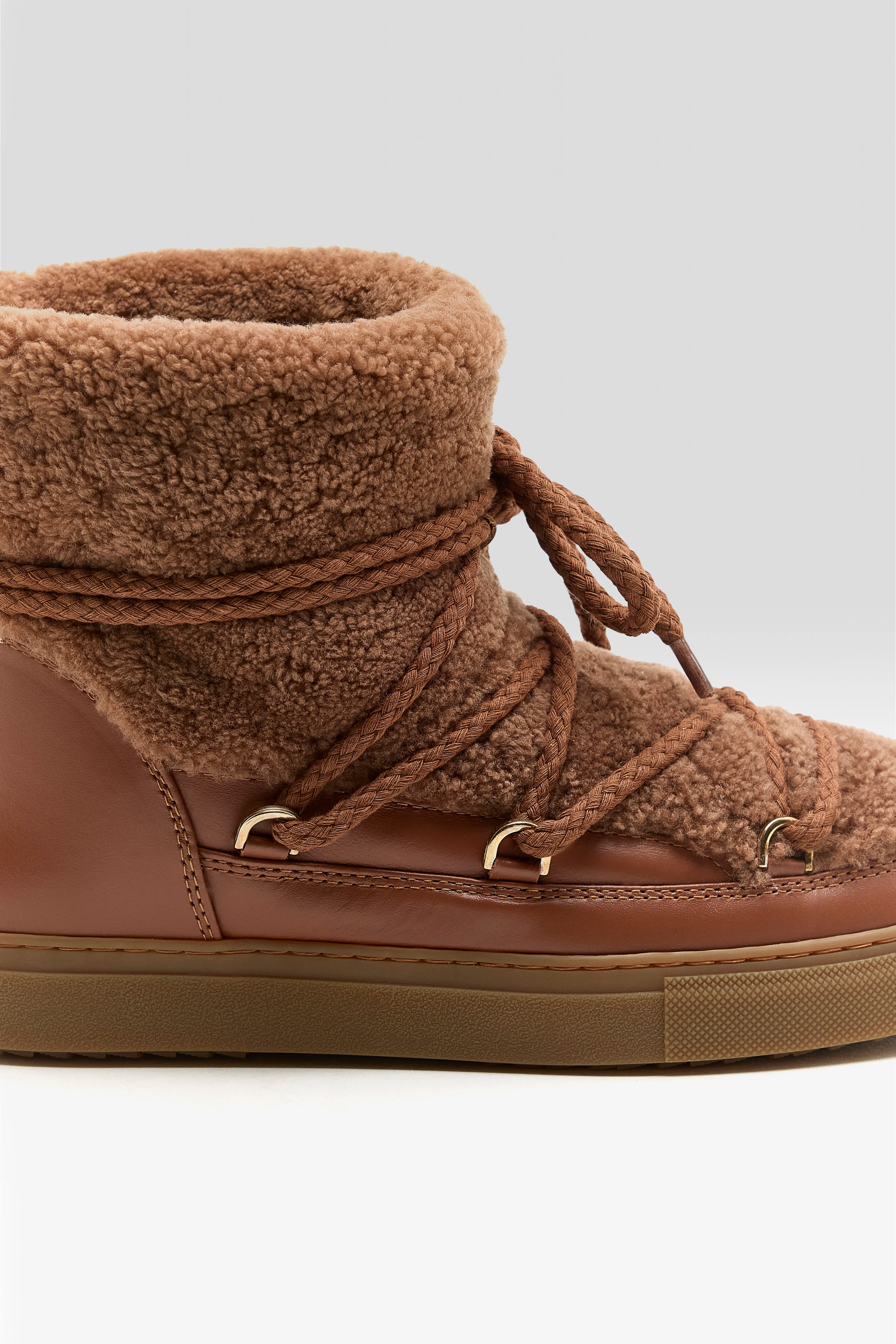 Bottes Curly (252 / W / BROWN)