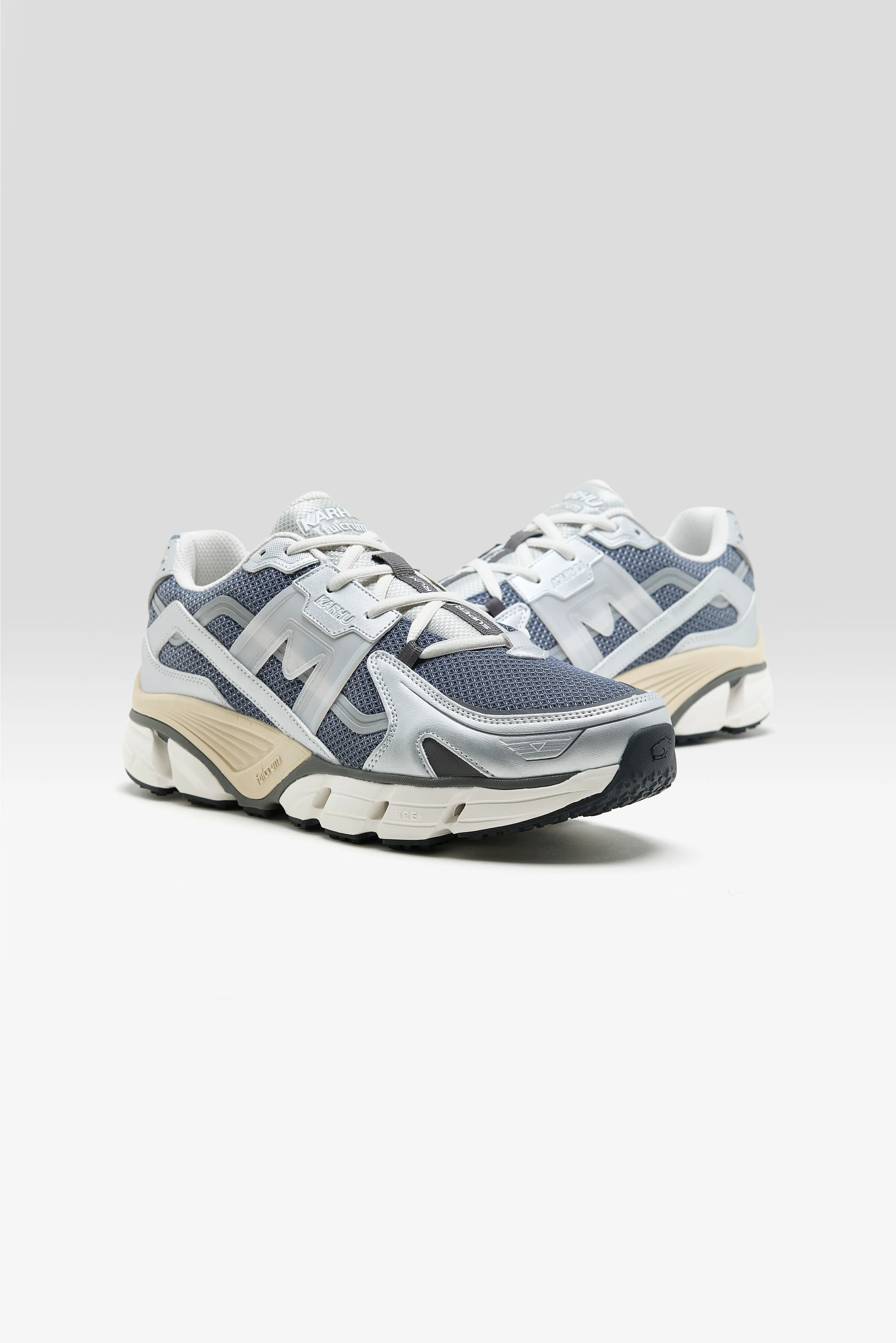 Super Fulcrum pour Homme (261 / M / SILVER)