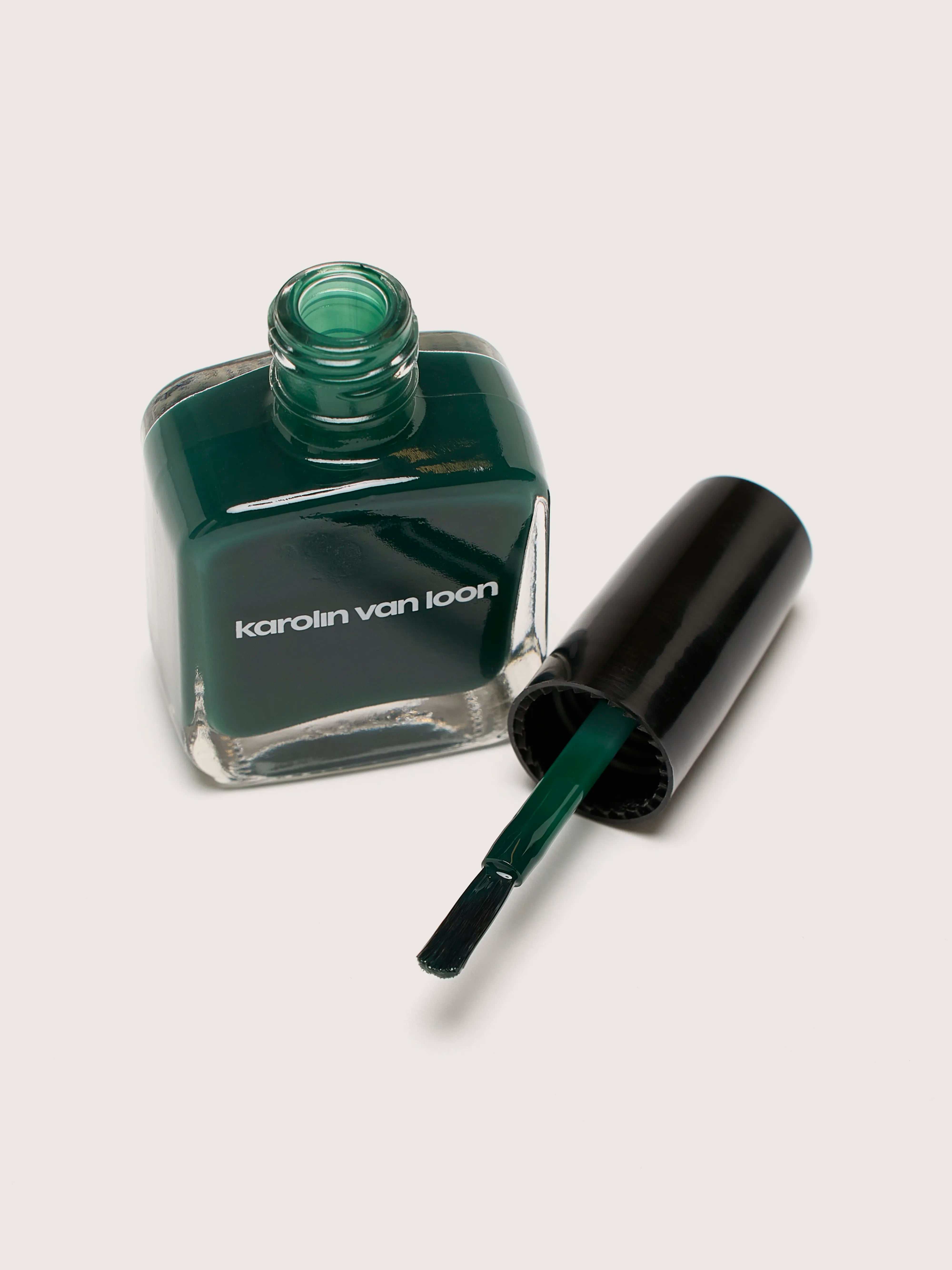 19 Feuille Lotus Nail Polish (242 / W / FOREST)