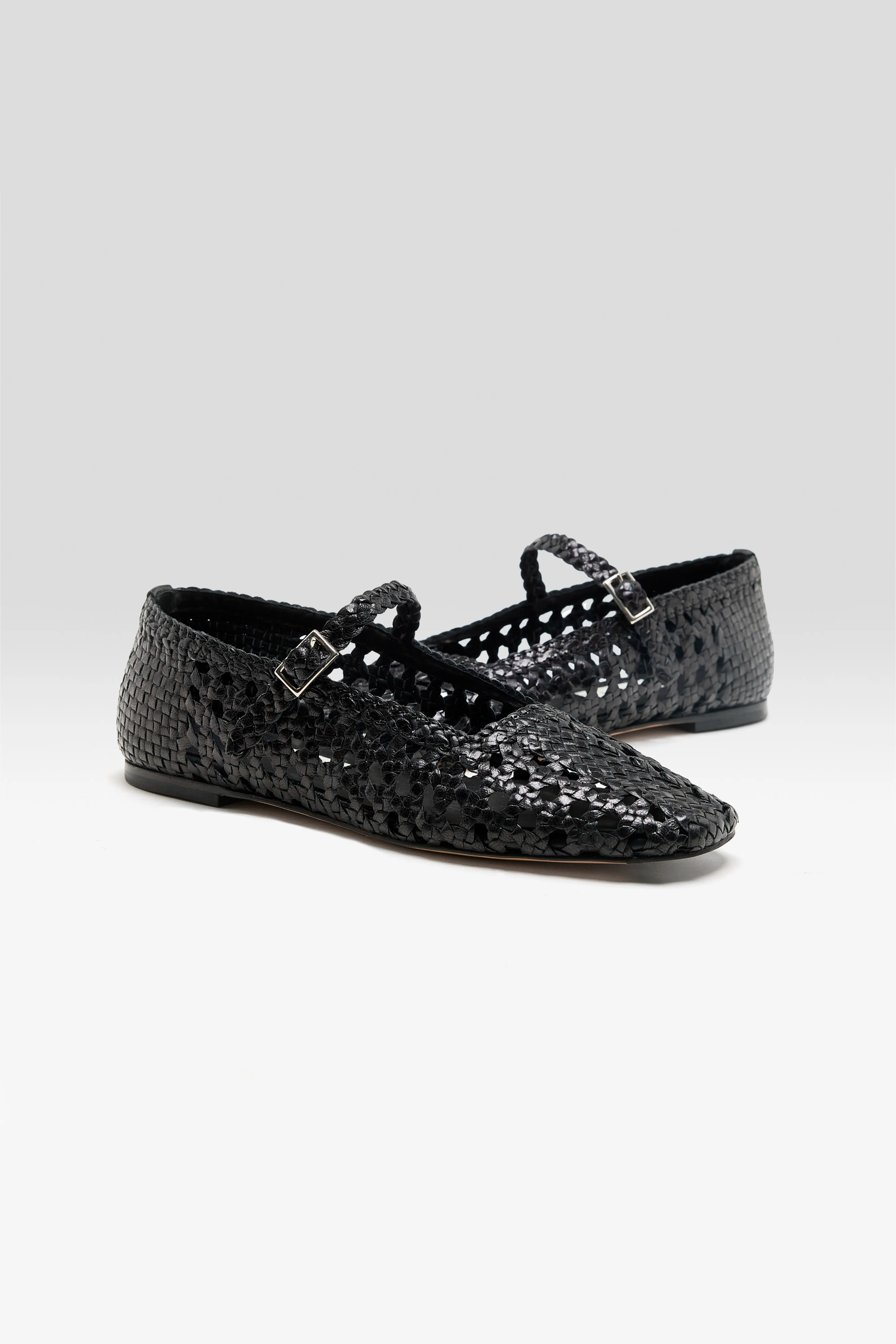 Yeida Ballerinas (261 / W / BLACK)
