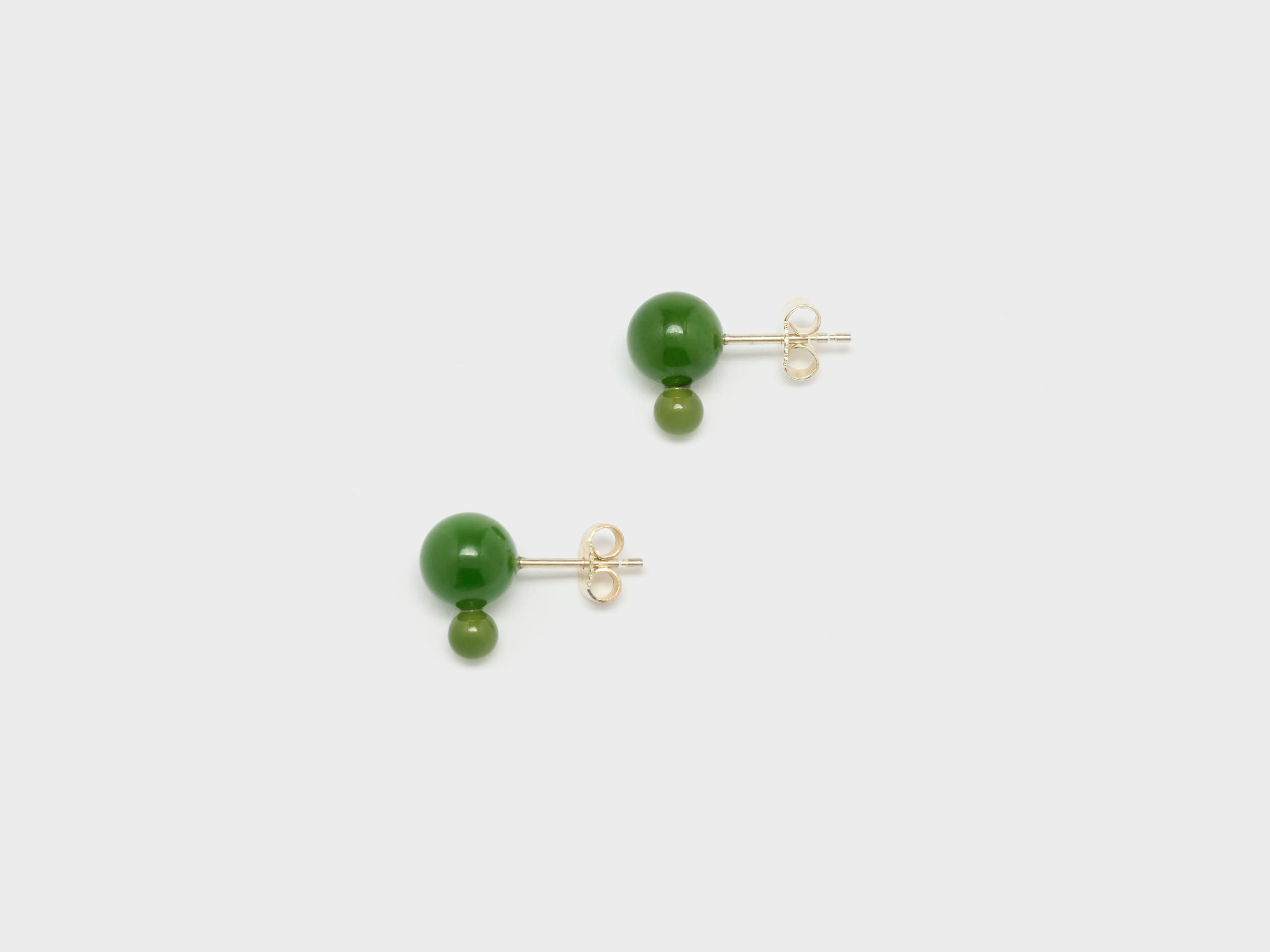 Glyzinia Jade Earstuds (252 / W / GREEN)