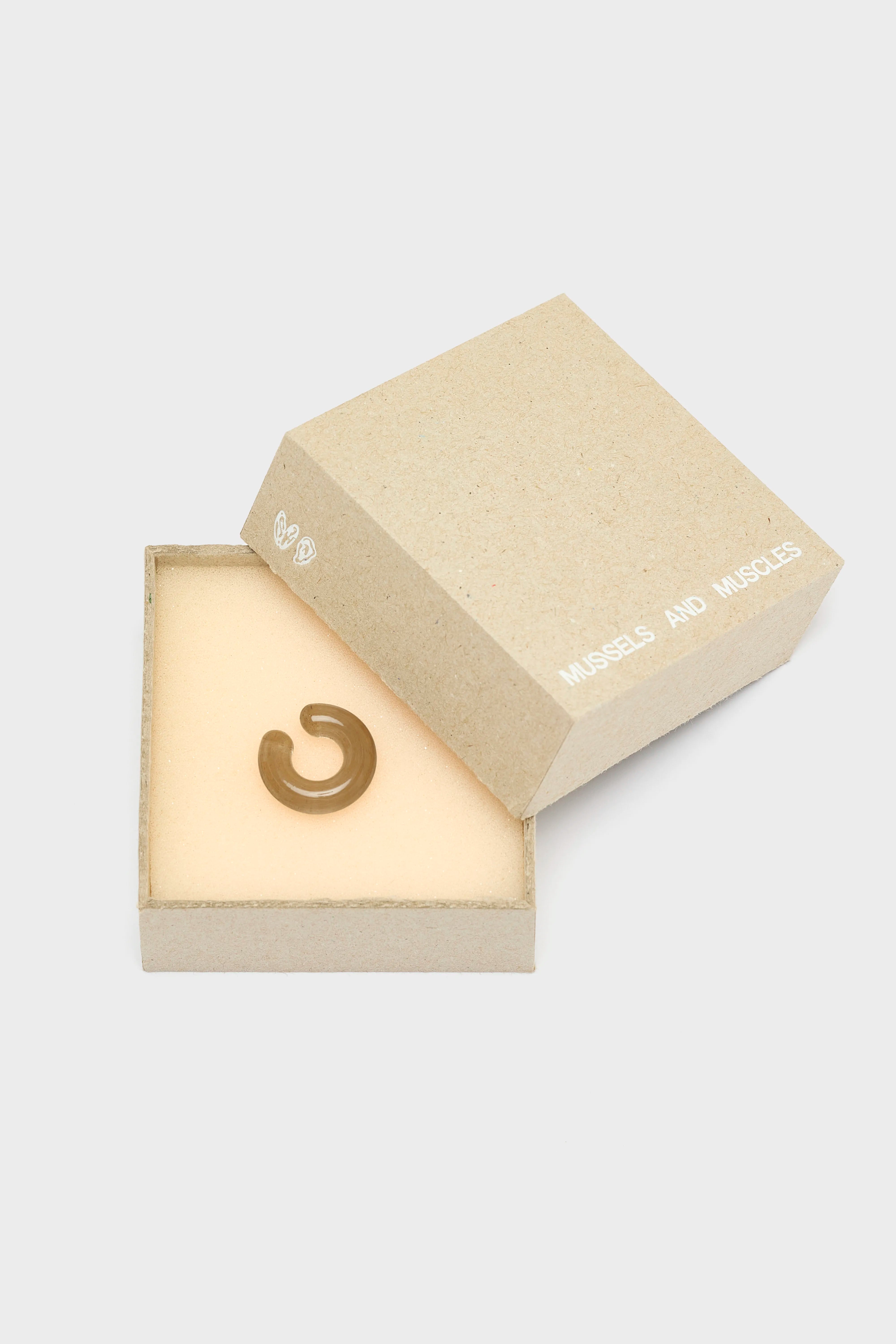 Small Luminous Earcuff (252 / W / BROWN)