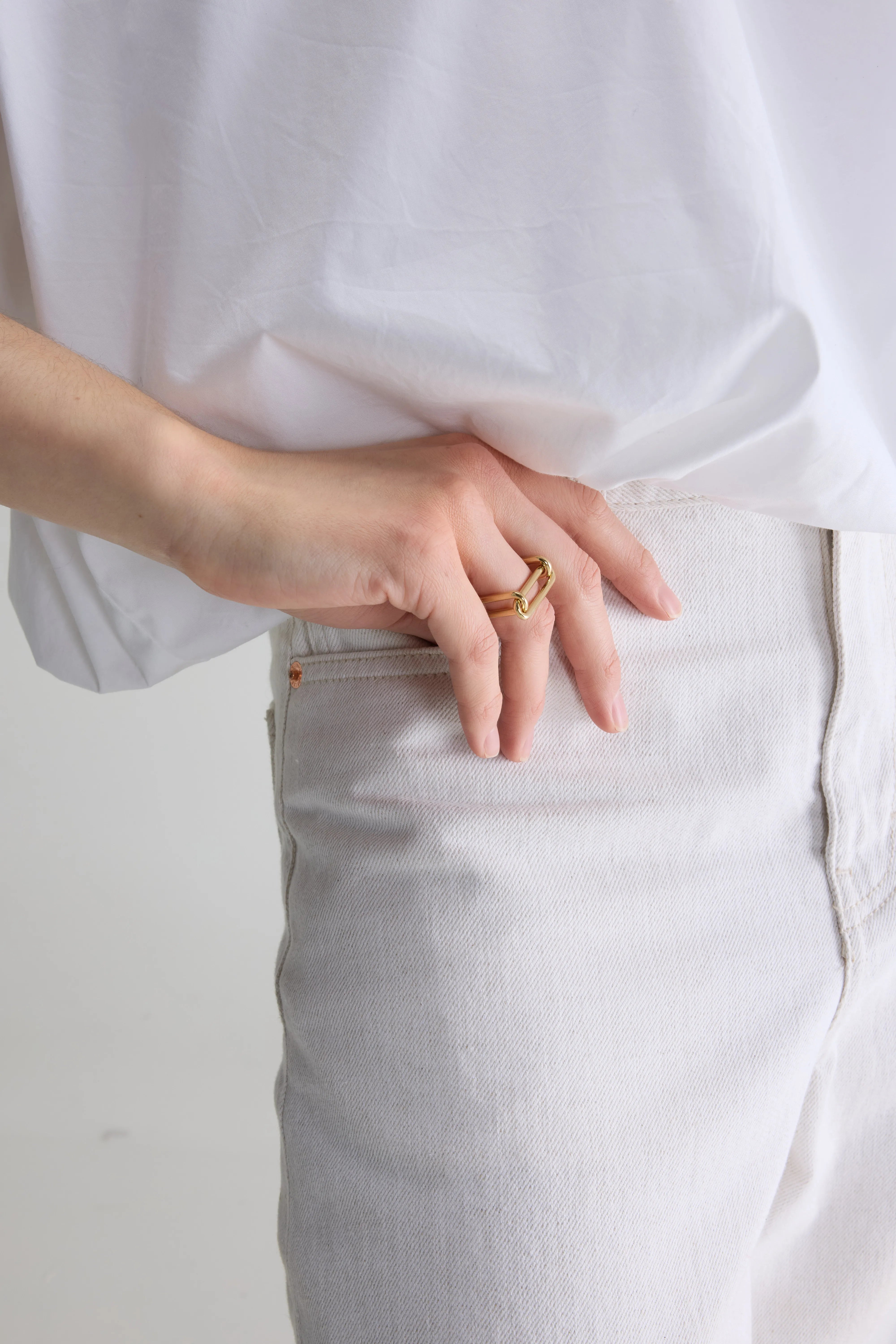 l'Insolite Ring (261 / W / GOLD)