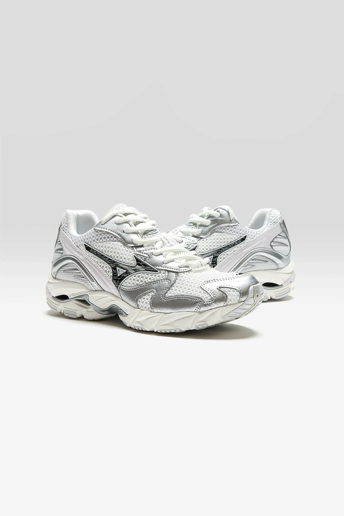 Wave Rider 10 for Women (262 / W / WHITE)