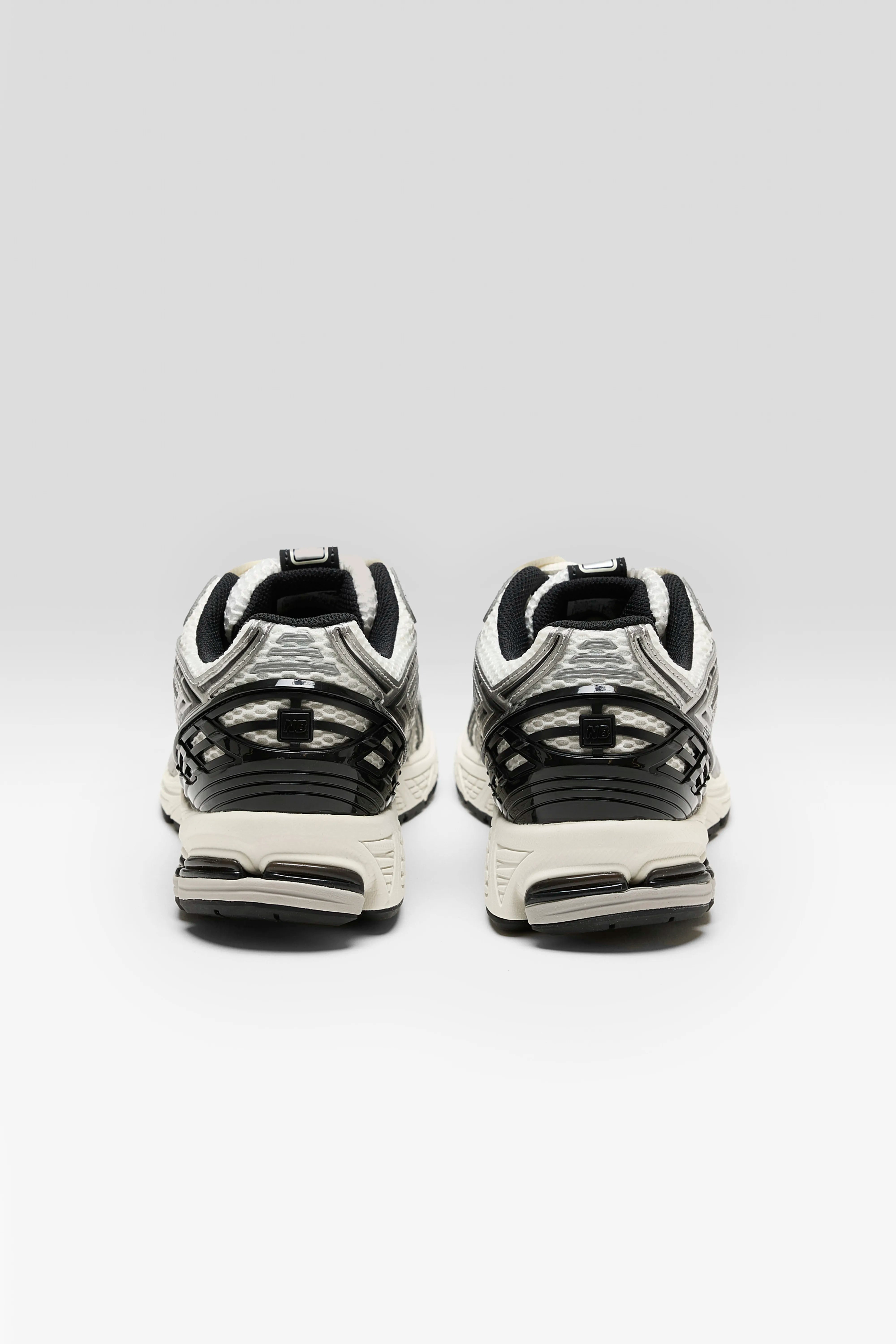 1906R voor Mannen (242 / M / GREY)