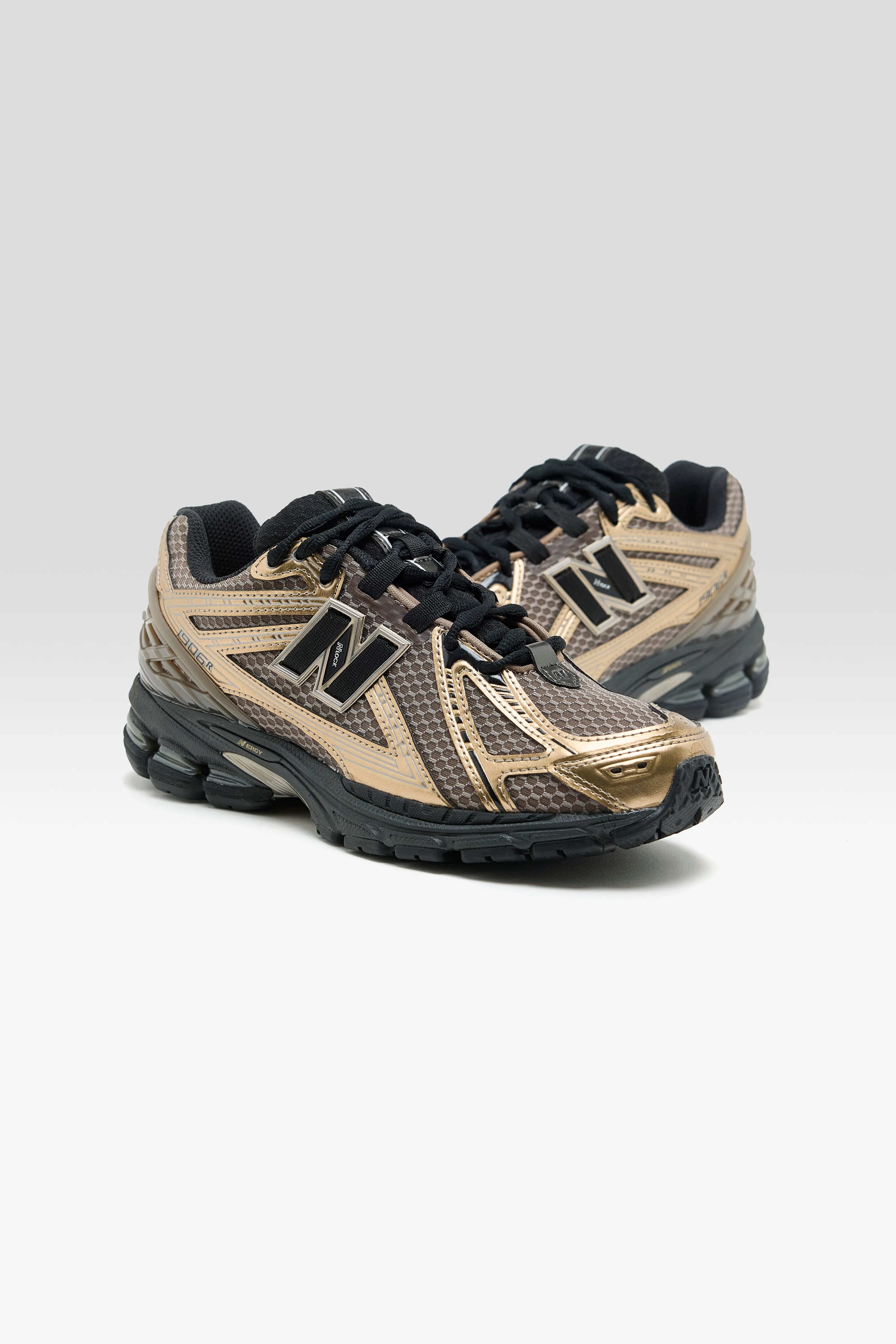 1906R for Women   (252 / W / BROWN)