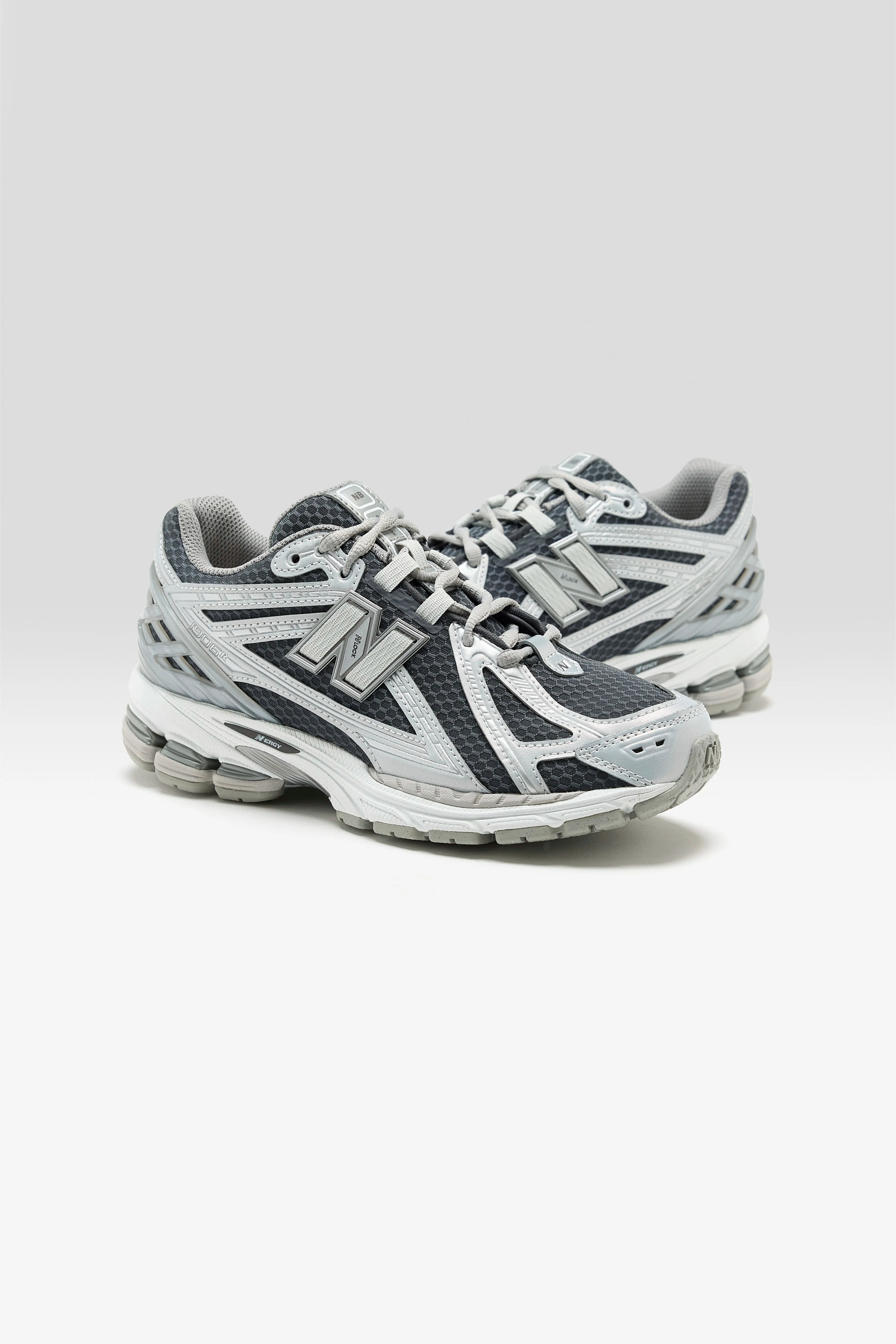 1906R voor Vrouwen  (252 / W / GREY)