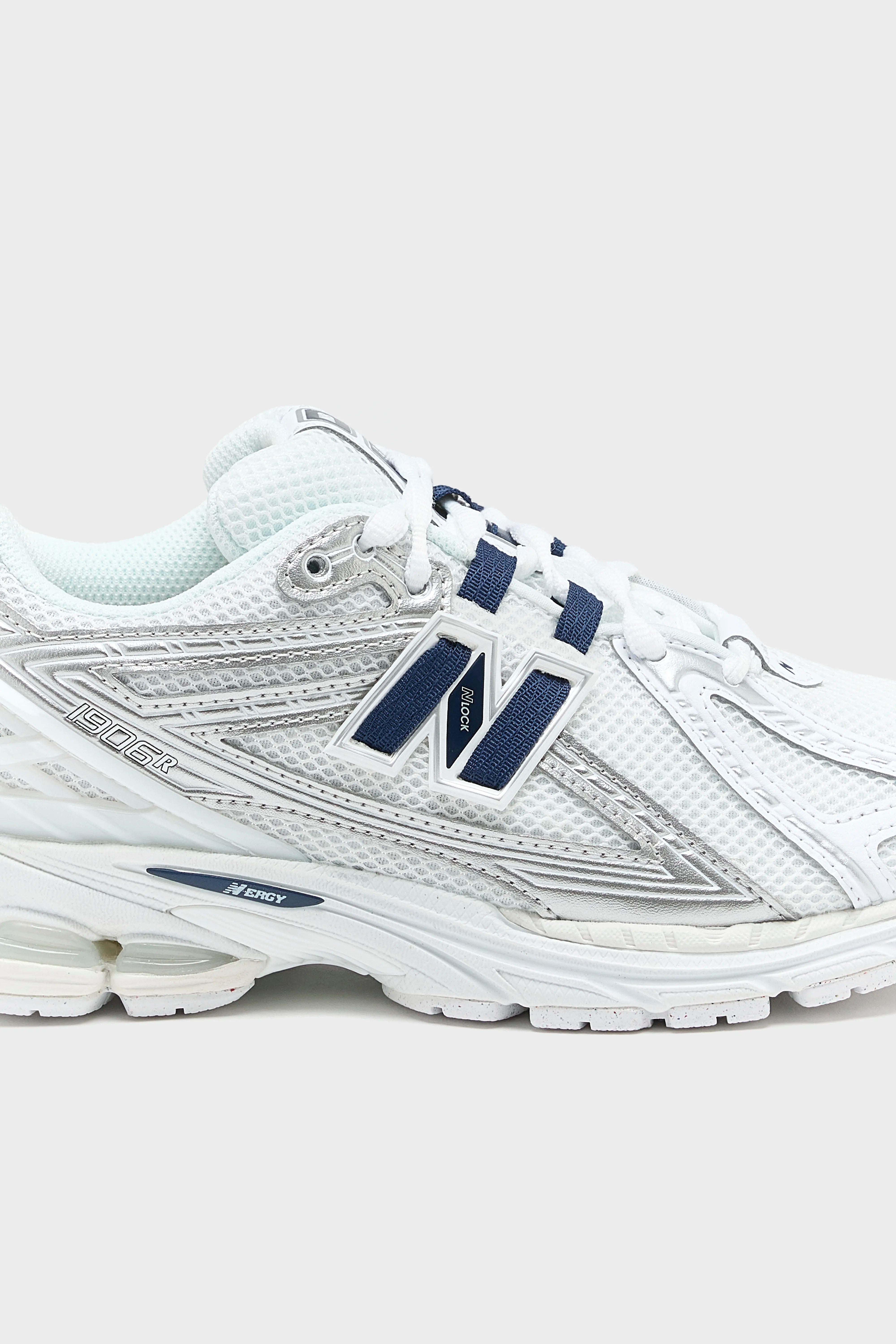 1906R for Women  (252 / W / WHITE)