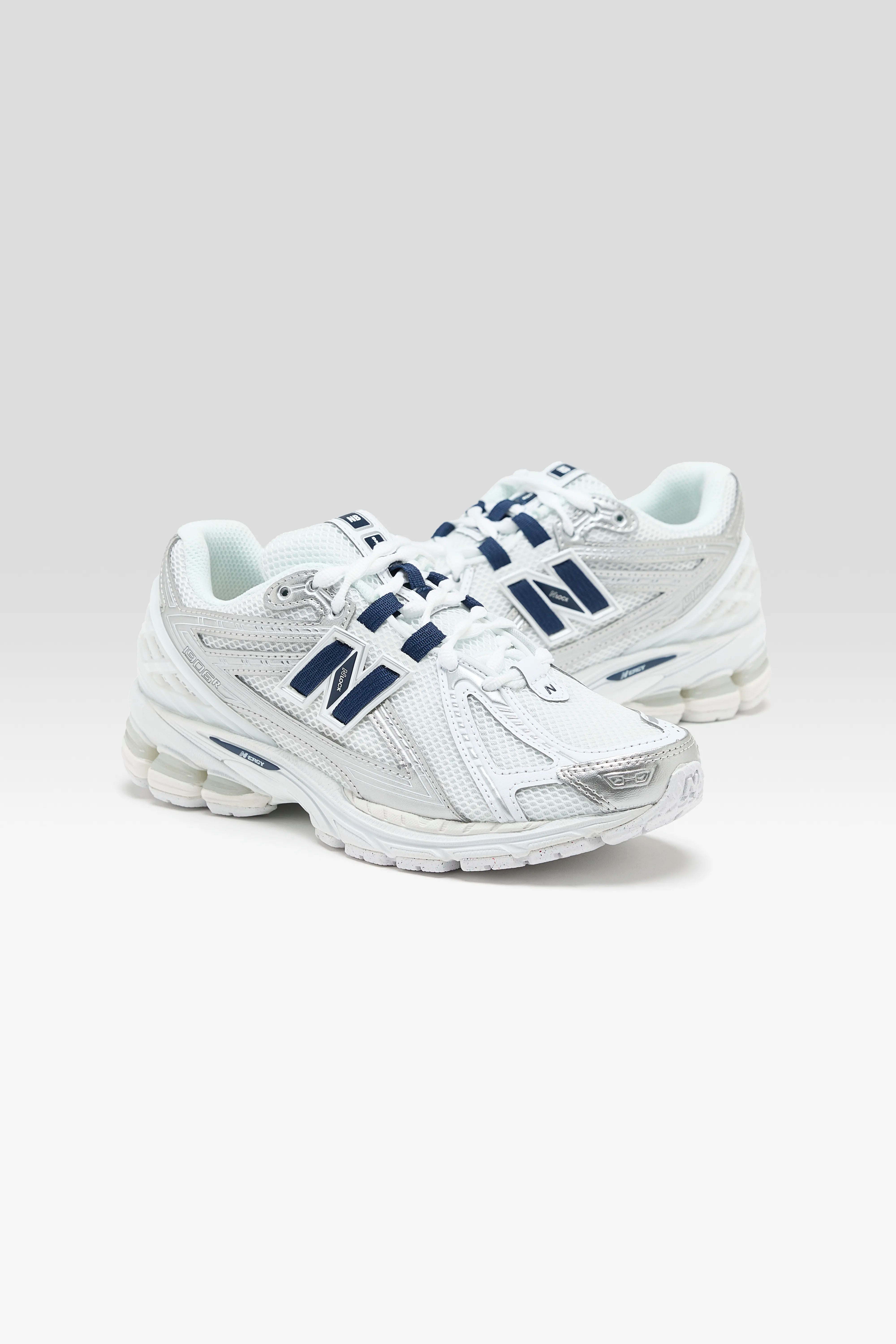 1906R for Women  (252 / W / WHITE)