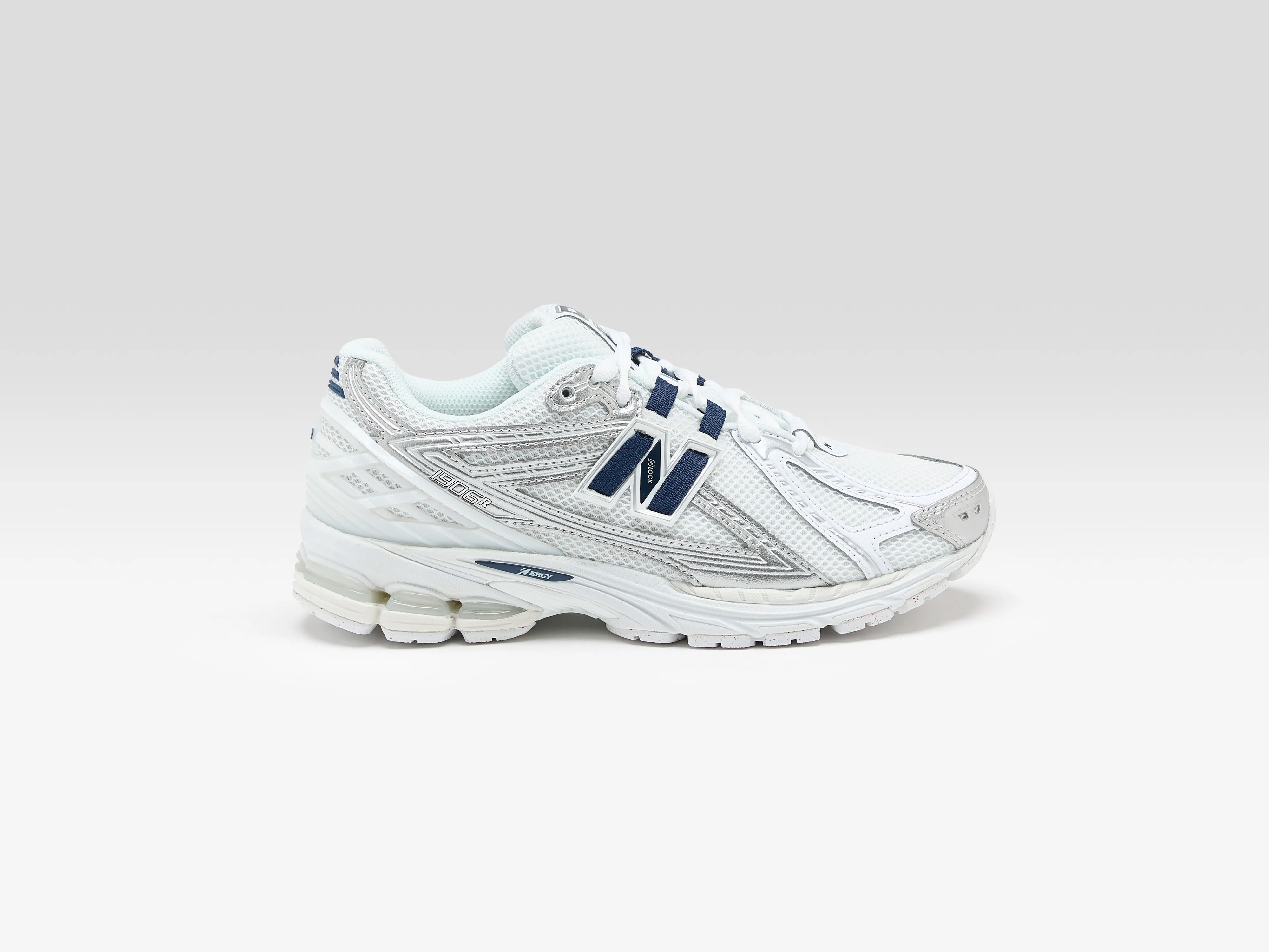 1906R for Women  (252 / W / WHITE)