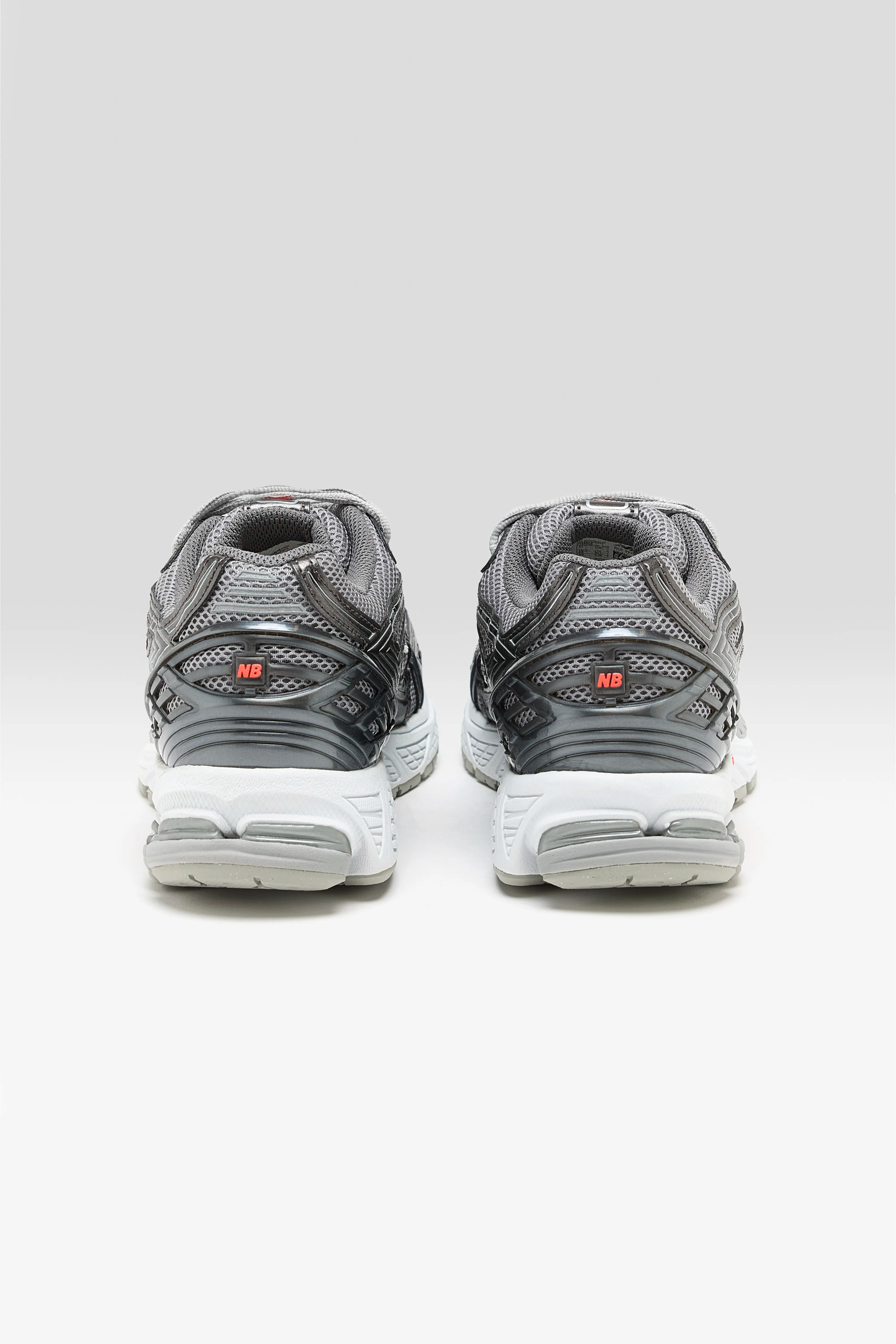 1906R for Men (252 / M / GREY)