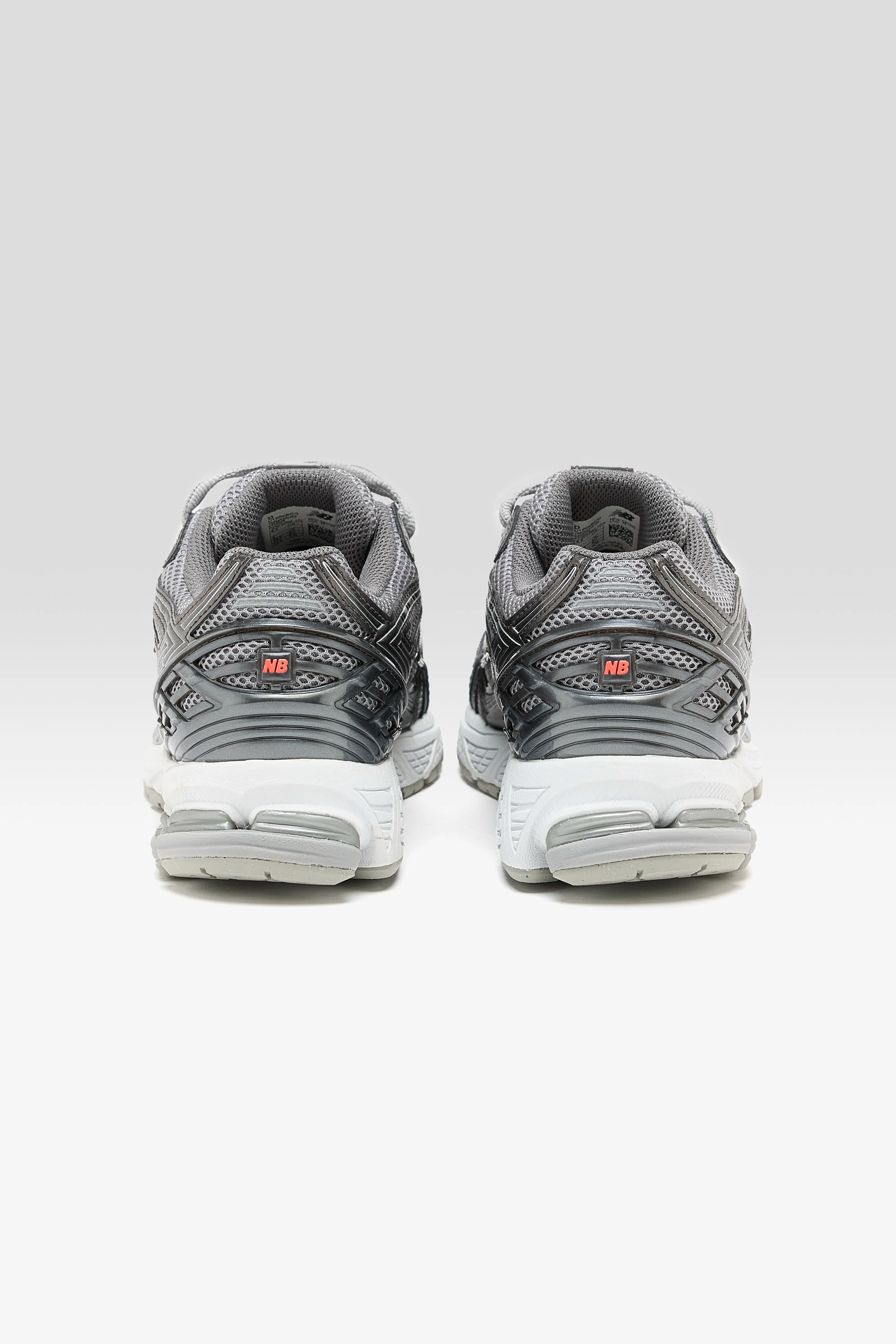 1906R for Women  (252 / W / BLACK)