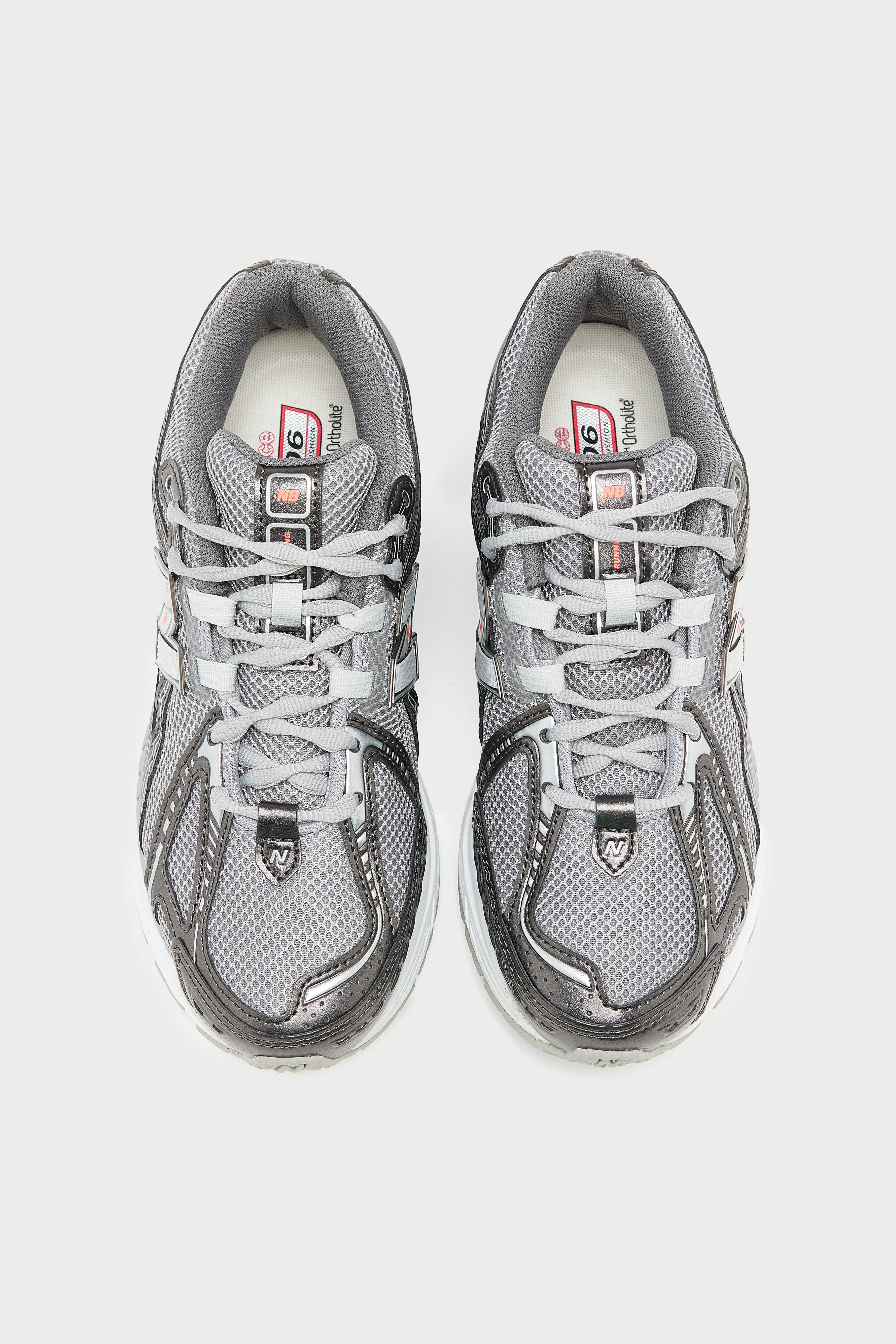 1906R for Women  (252 / W / BLACK)