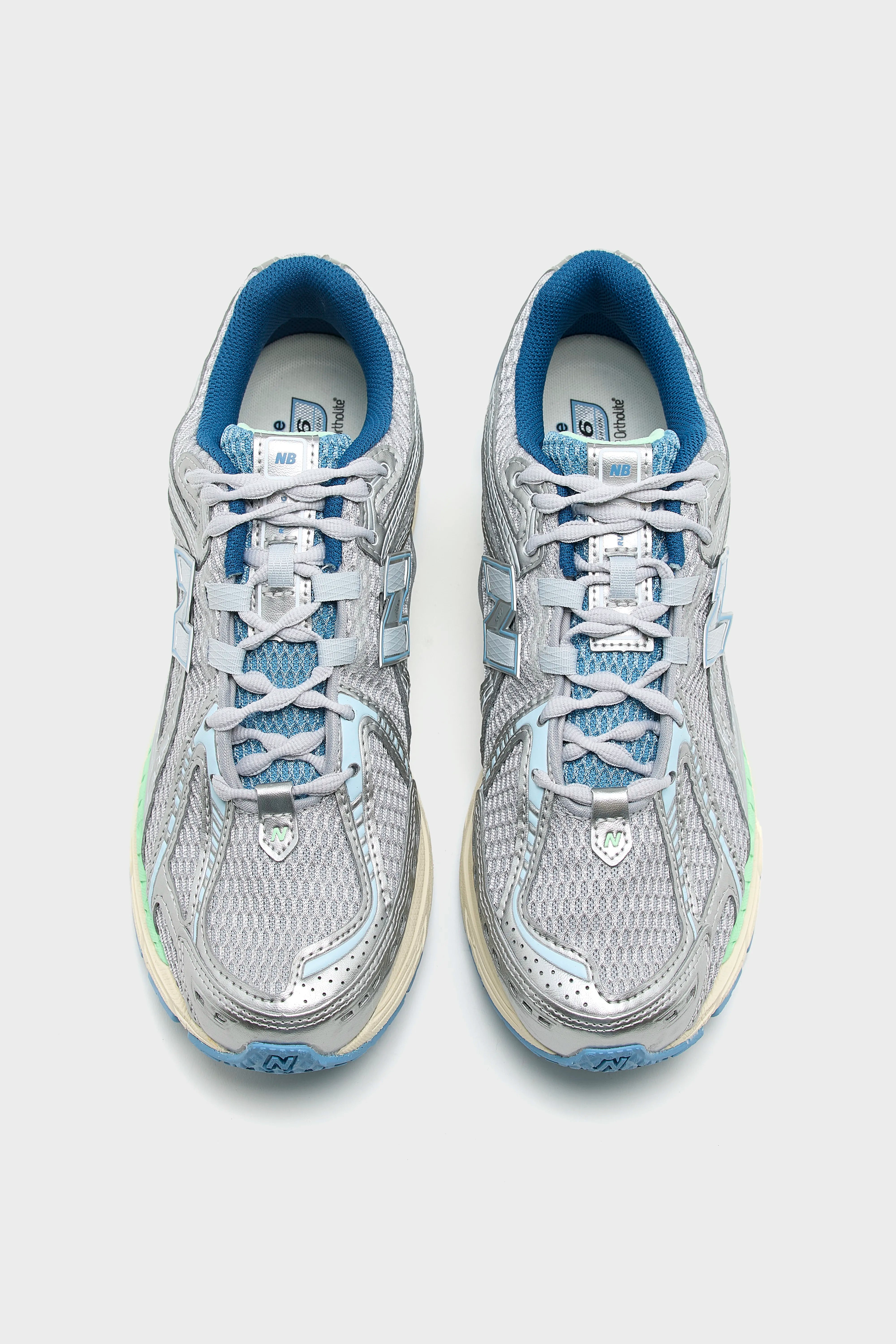 1906R pour Hommes (252 / M / SILVER)