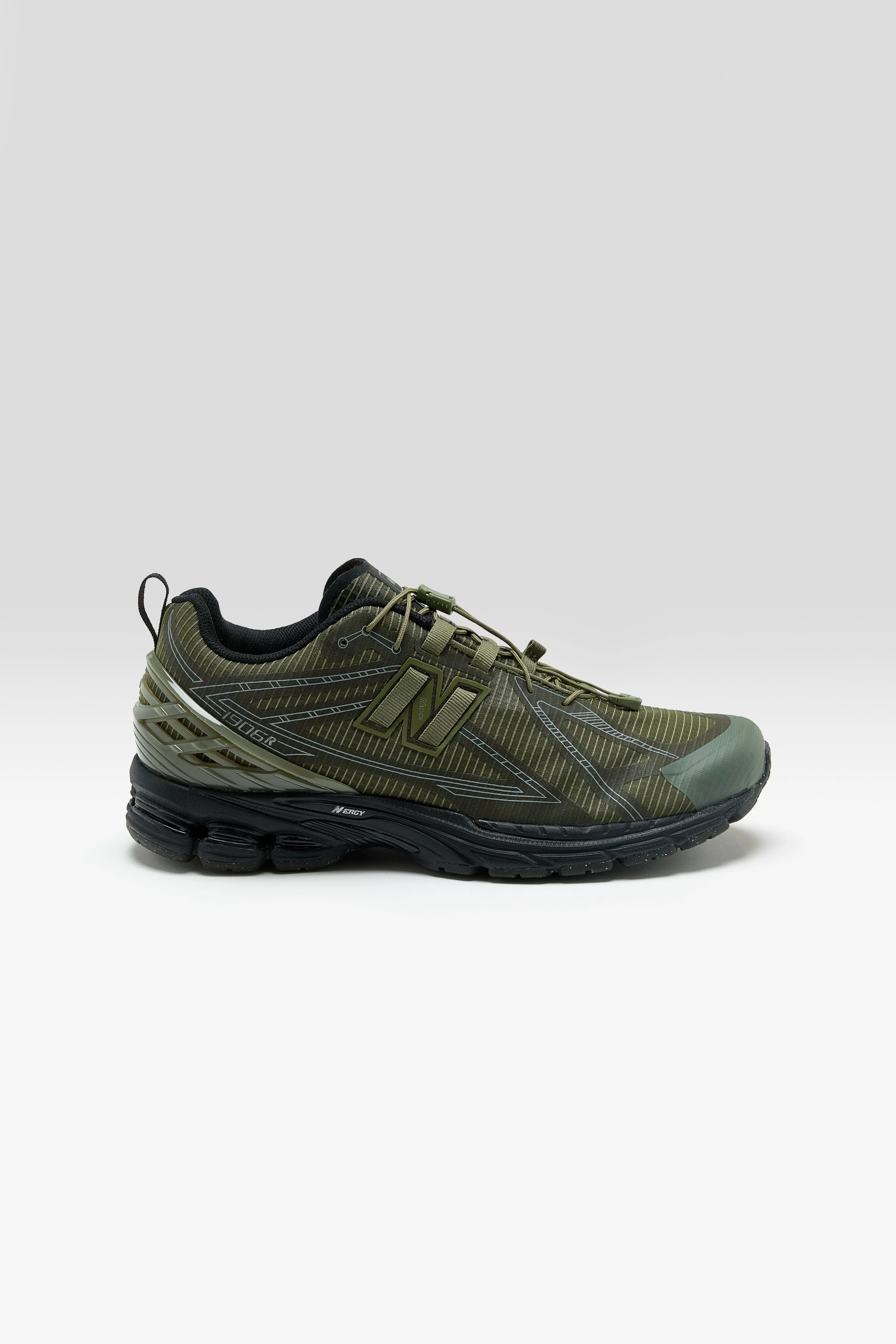 1906R for Men  (252 / M / GREEN)